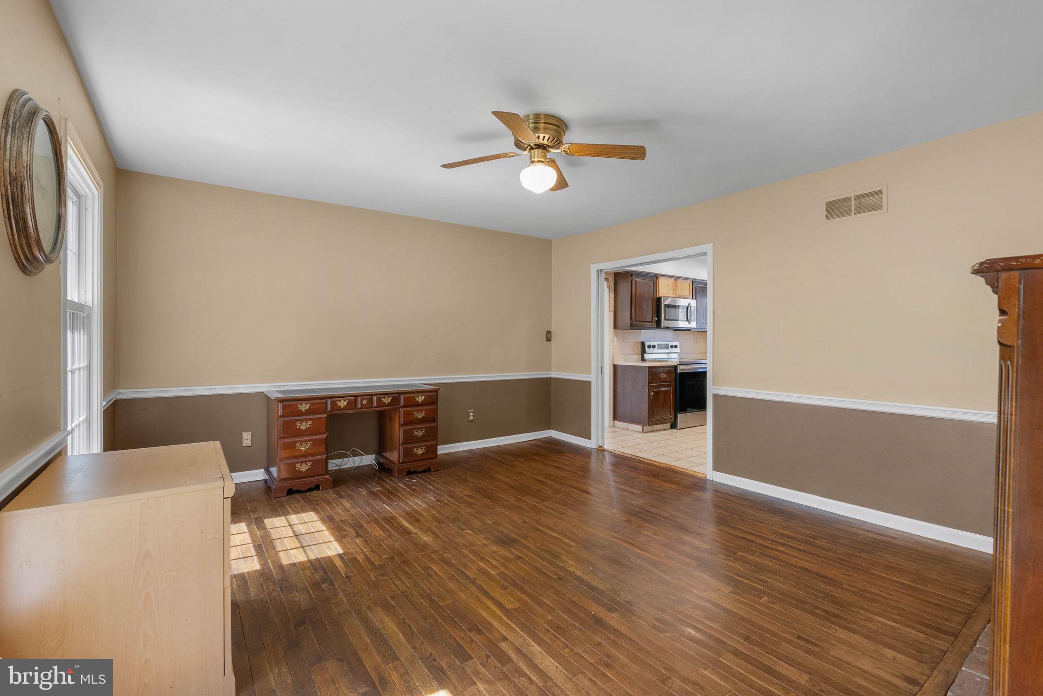 VALLEY FORGE MTN - Residential
