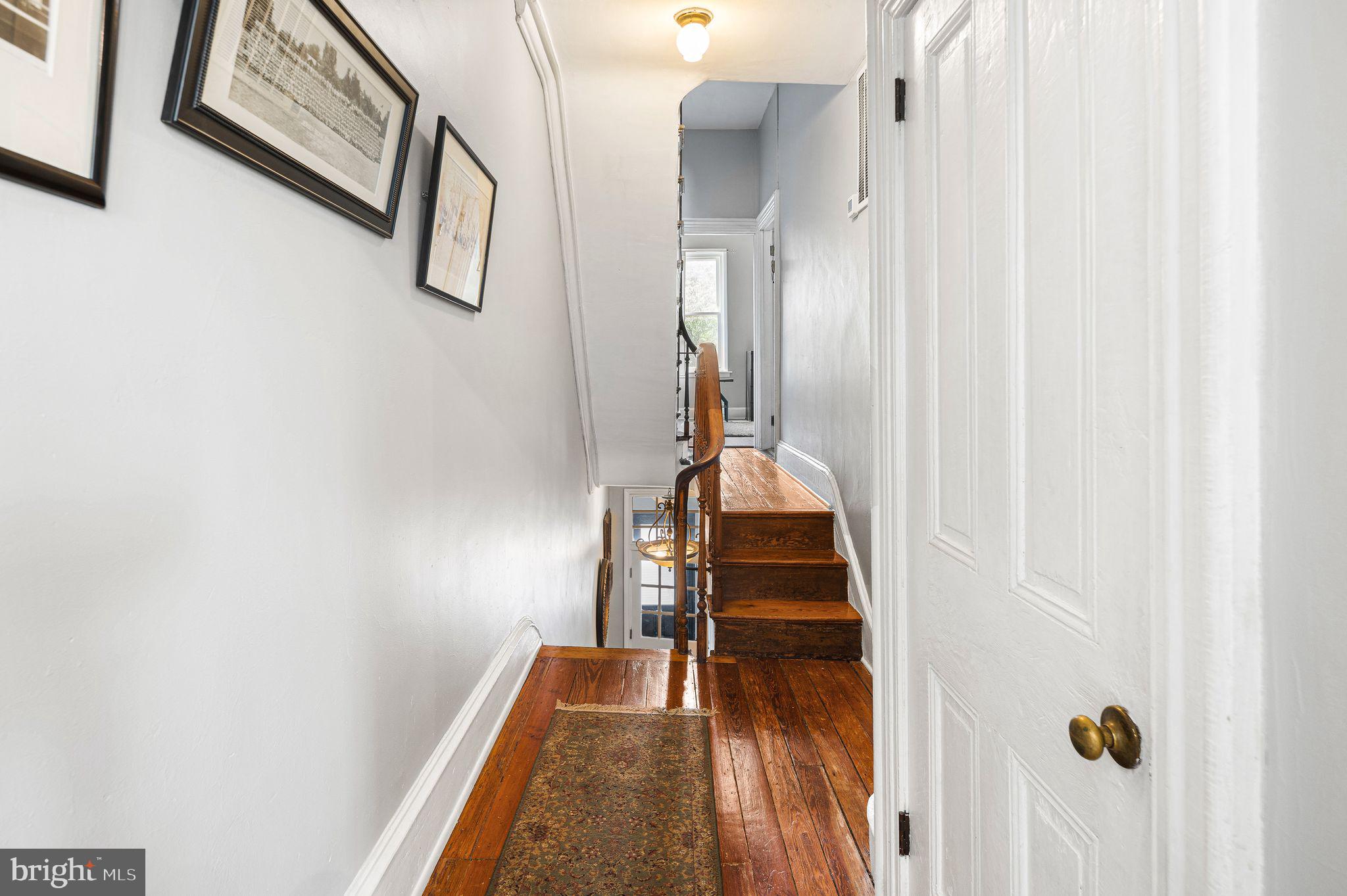 FAIRMOUNT - Residential