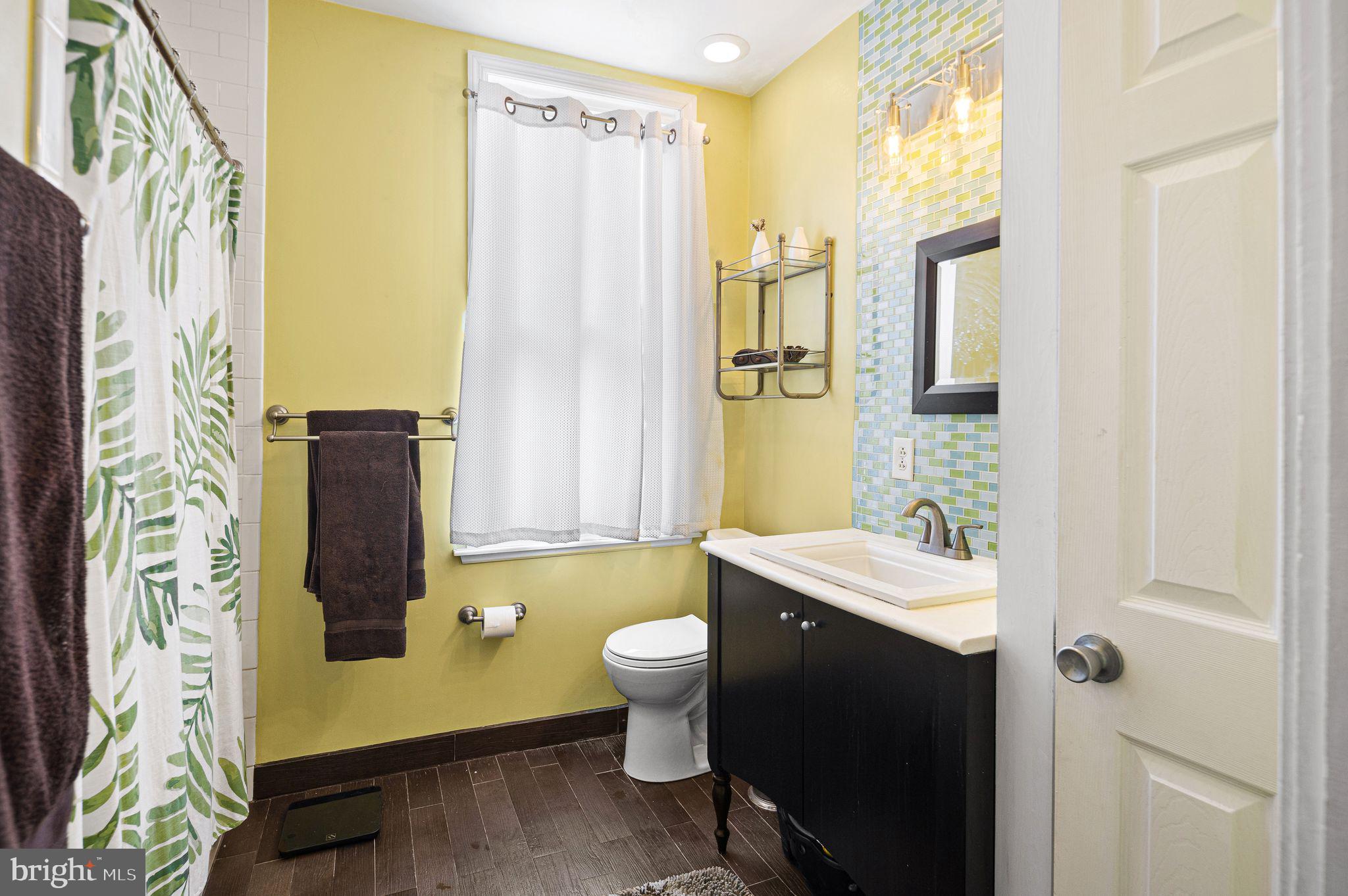 FAIRMOUNT - Residential