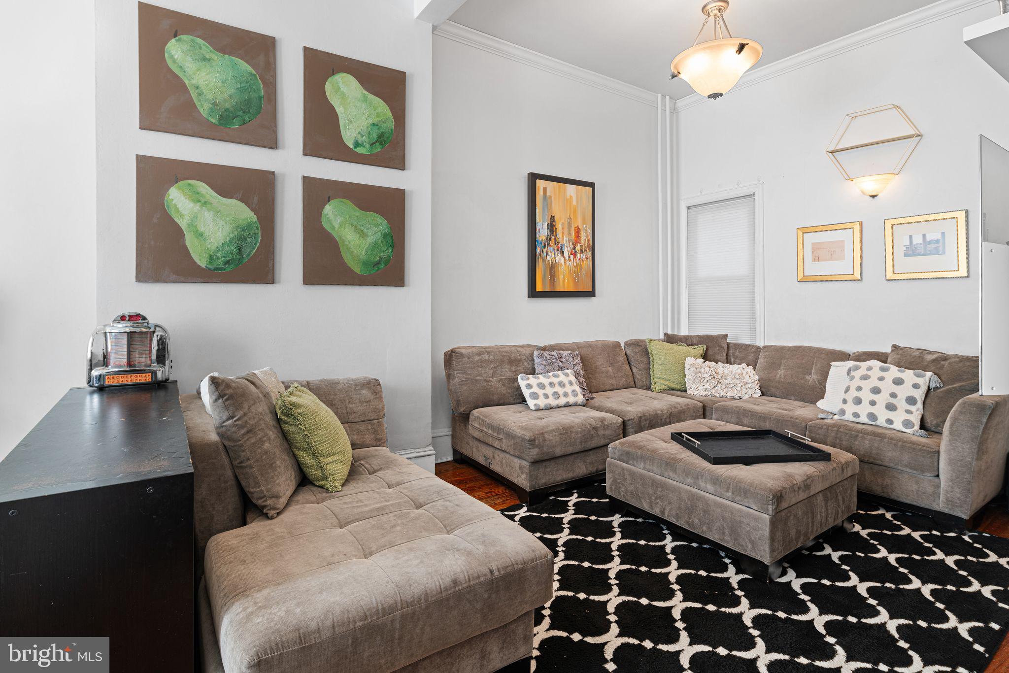 FAIRMOUNT - Residential