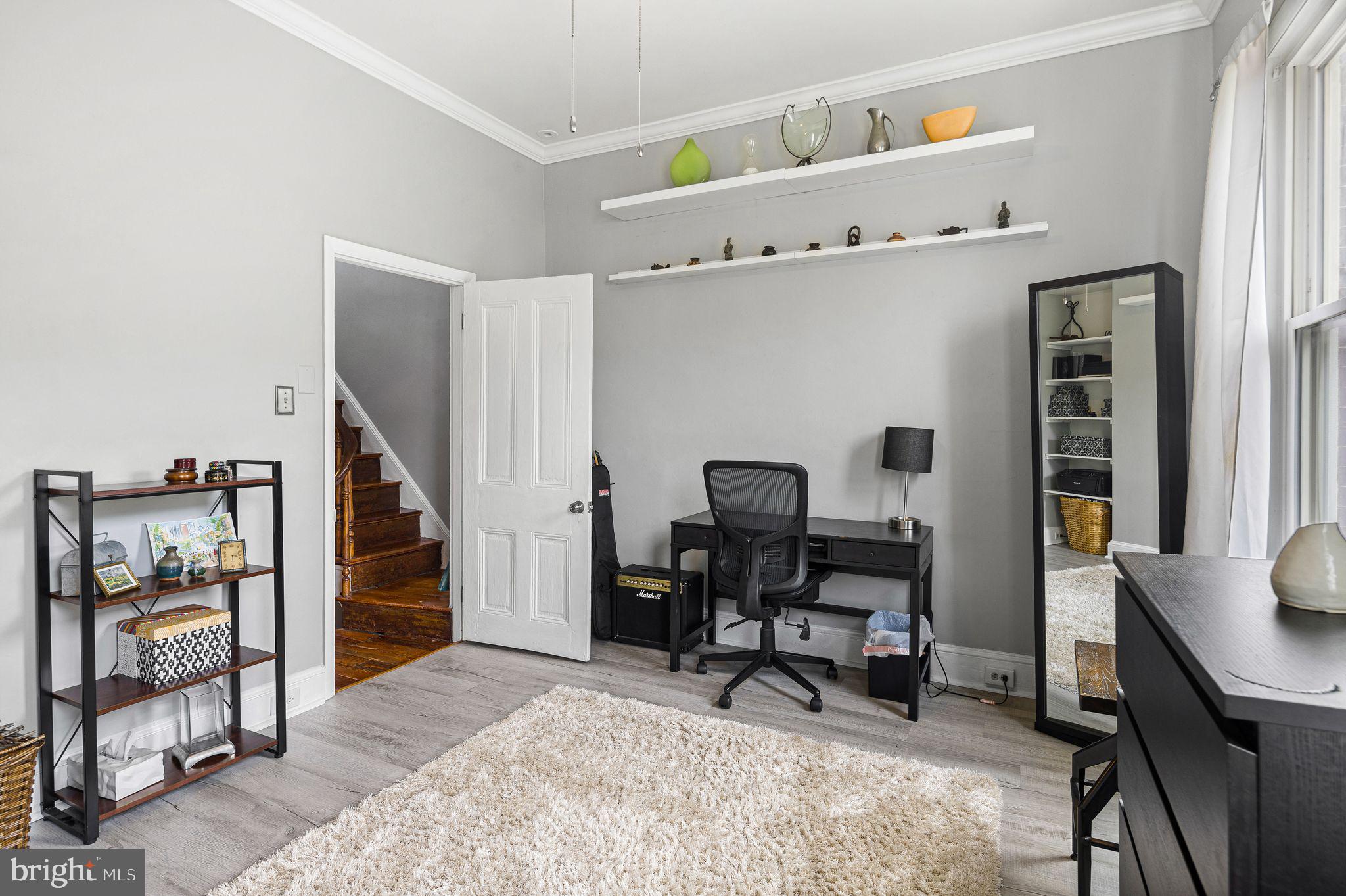 FAIRMOUNT - Residential