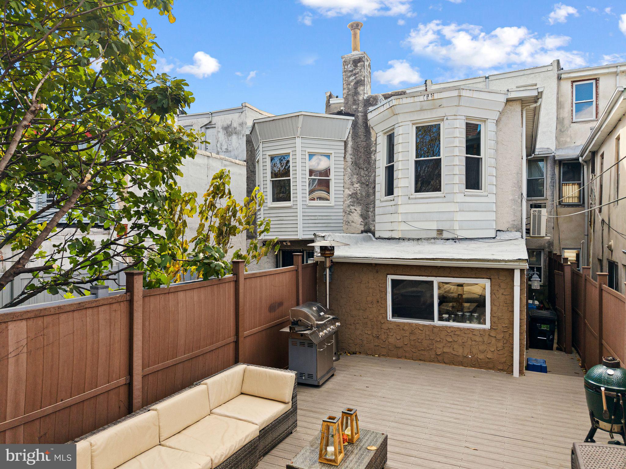 FAIRMOUNT - Residential