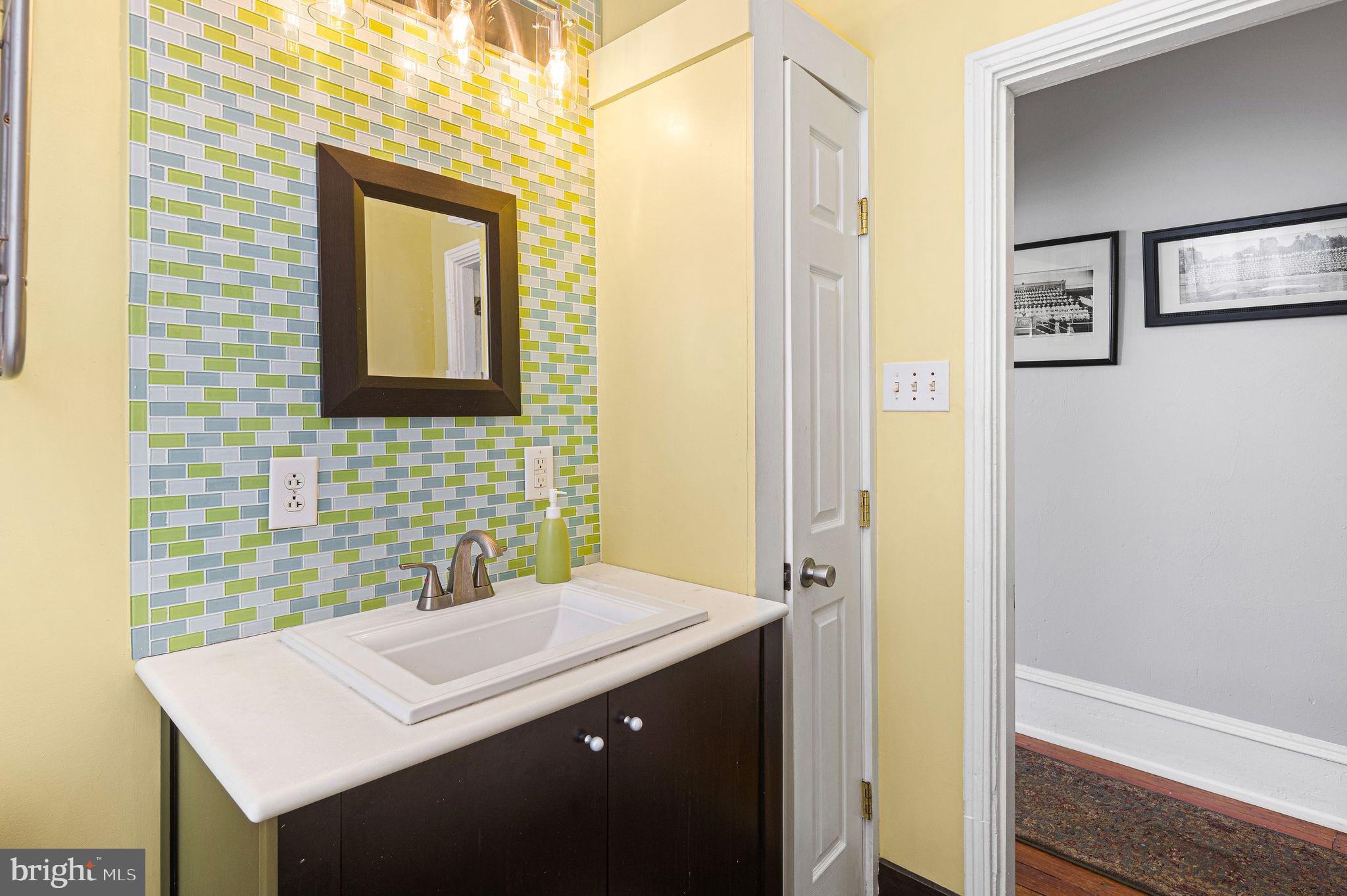 FAIRMOUNT - Residential