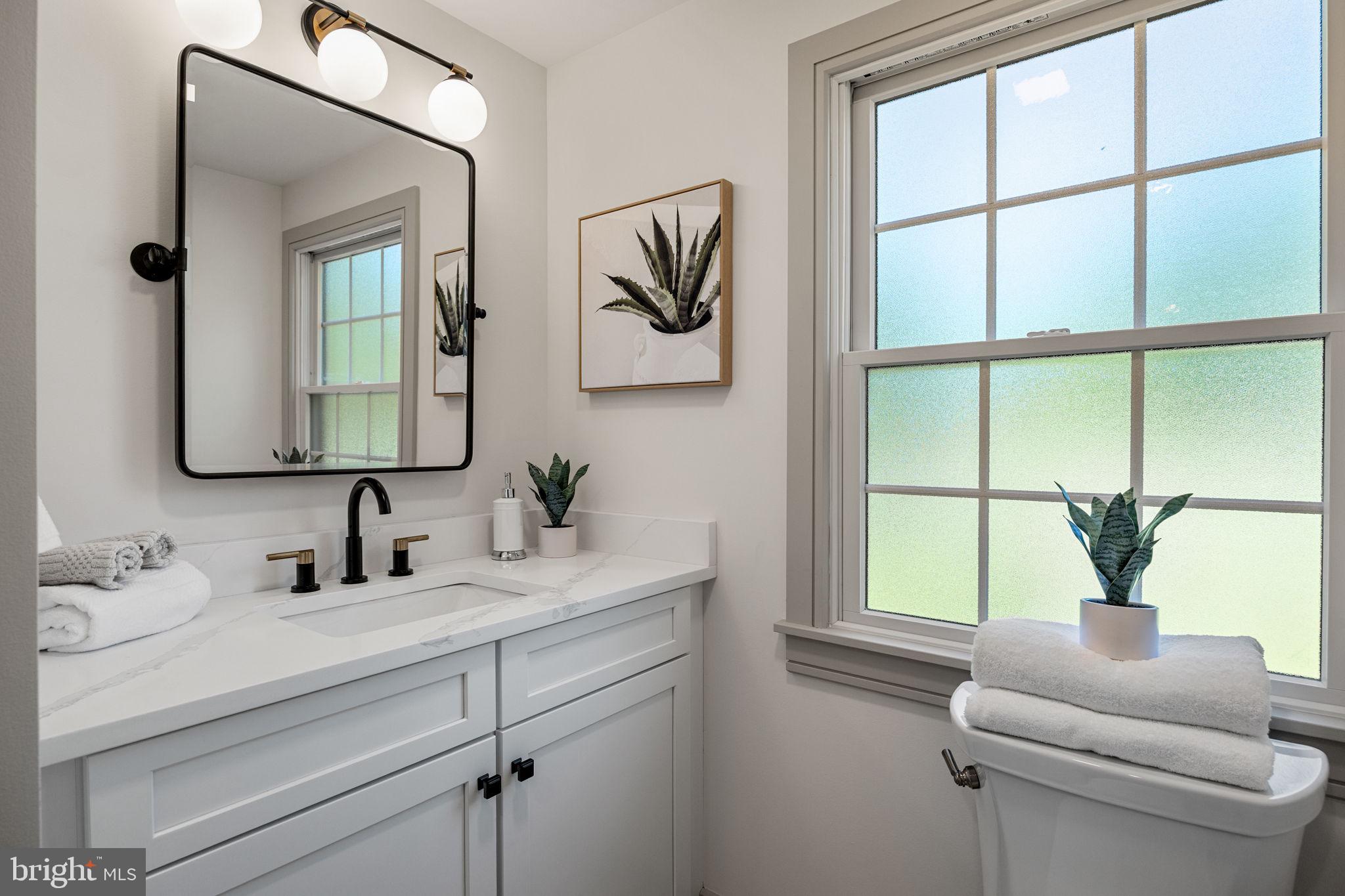 SPRING KNOLL - Residential