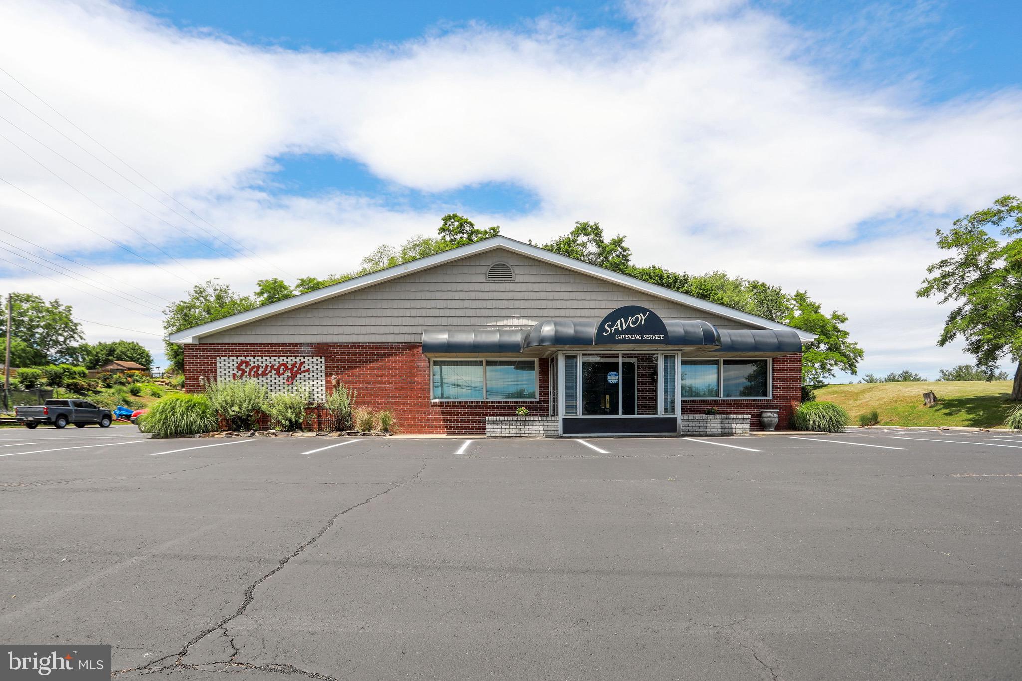 Multiple potential uses. Previously used as a restaurant/banquet/catering facility.