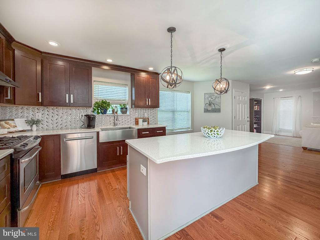 OXFORD CROSSING - Residential