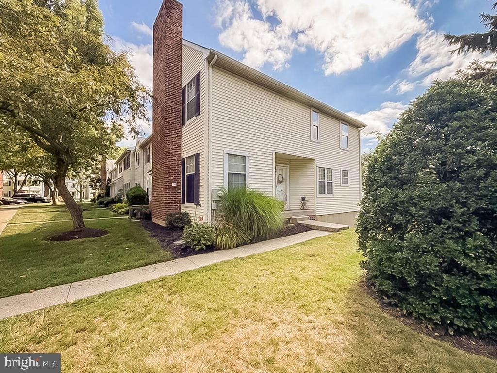 OXFORD CROSSING - Residential