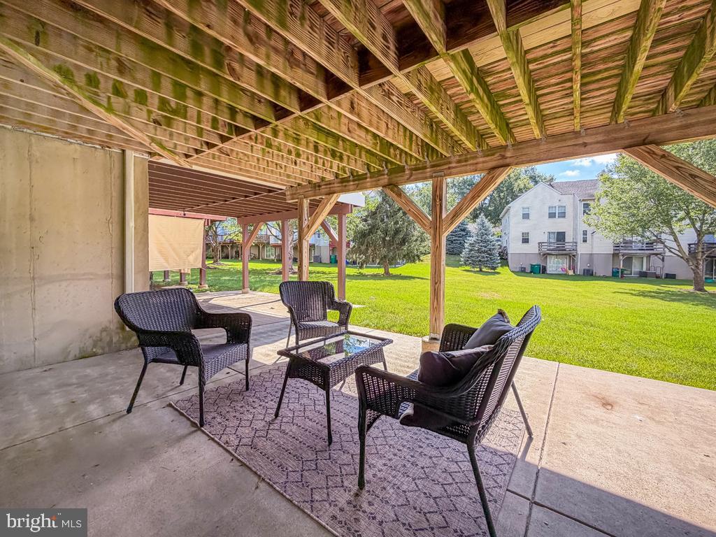 OXFORD CROSSING - Residential