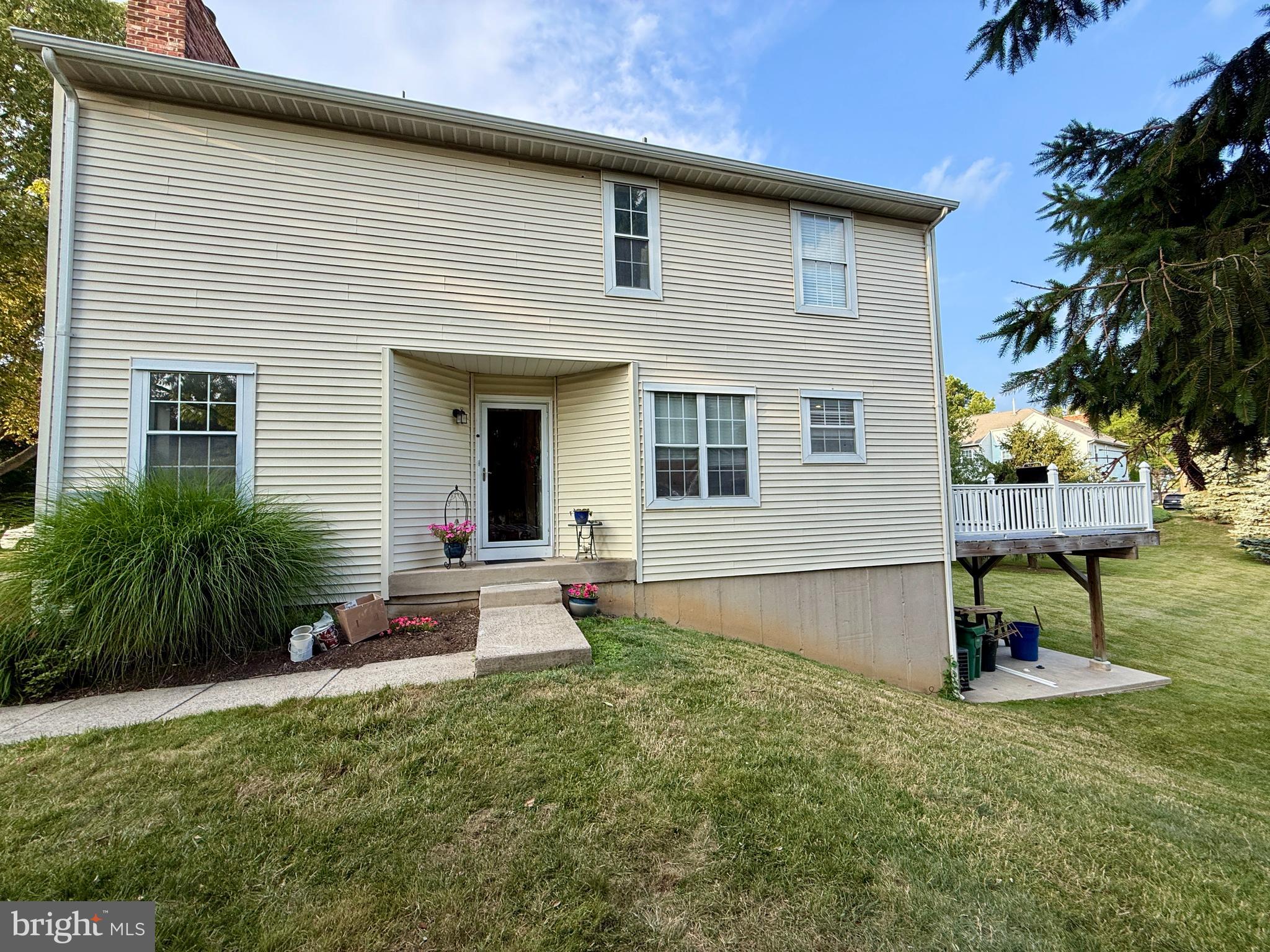 OXFORD CROSSING - Residential