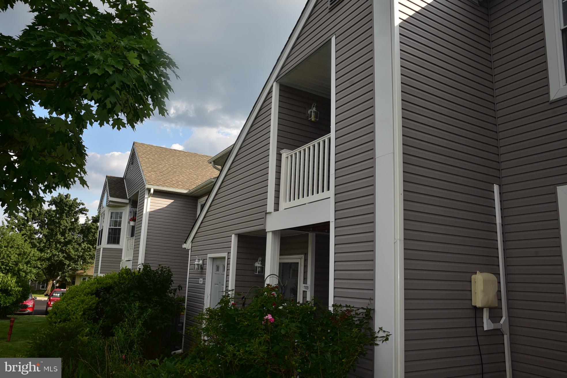 TAMERLANE - Residential