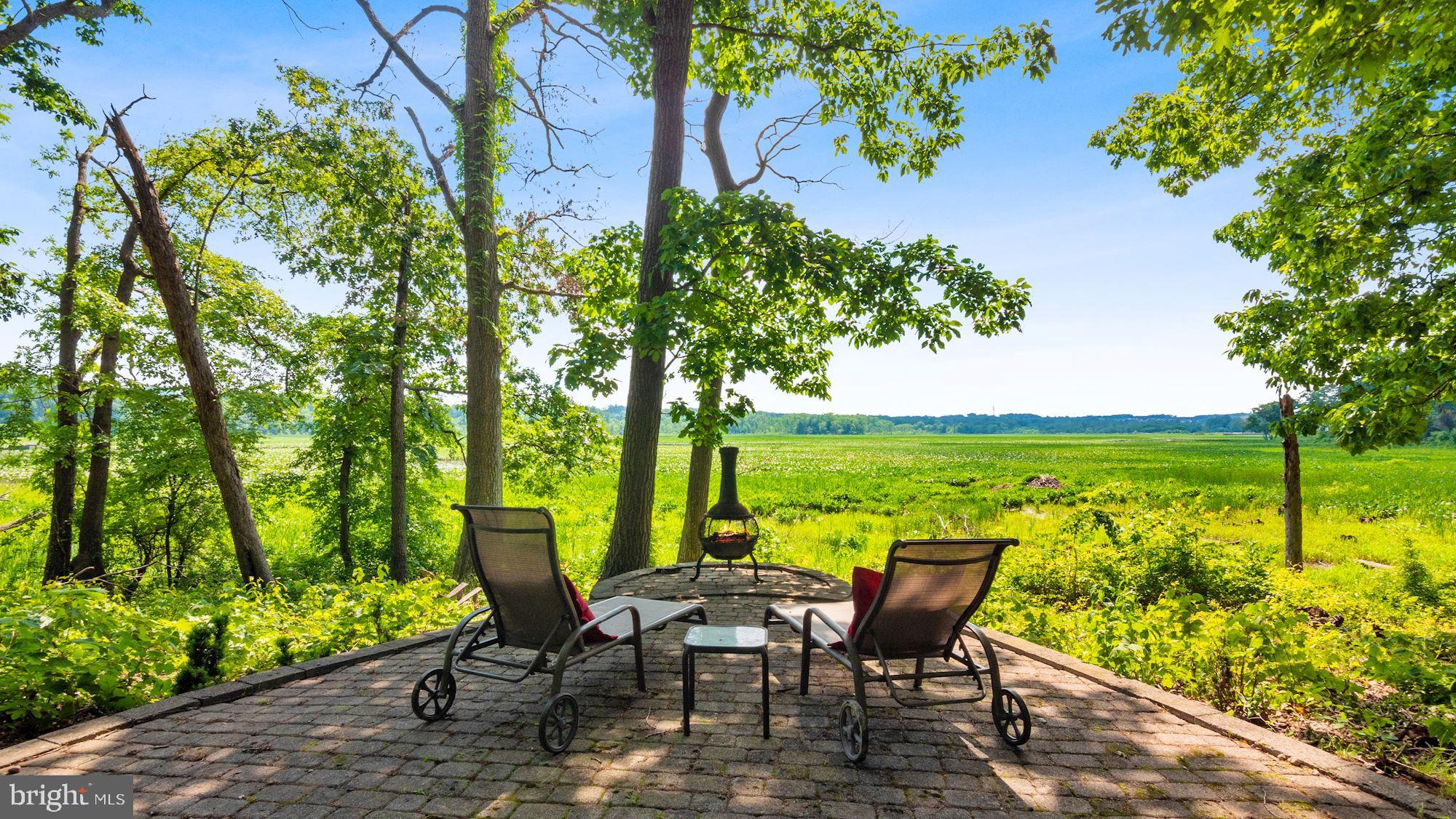 DAWSON LANDING - Residential