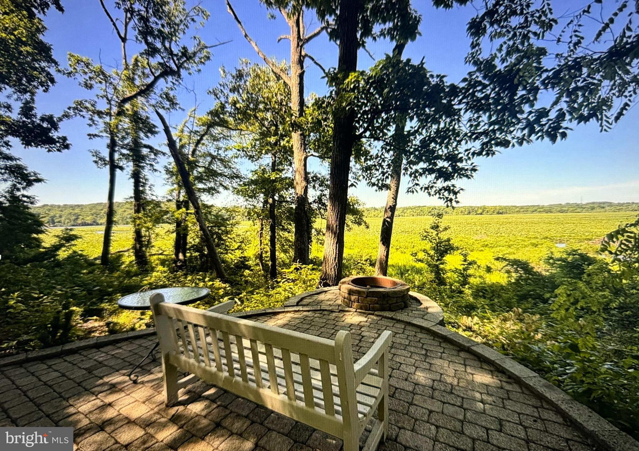 DAWSON LANDING - Residential