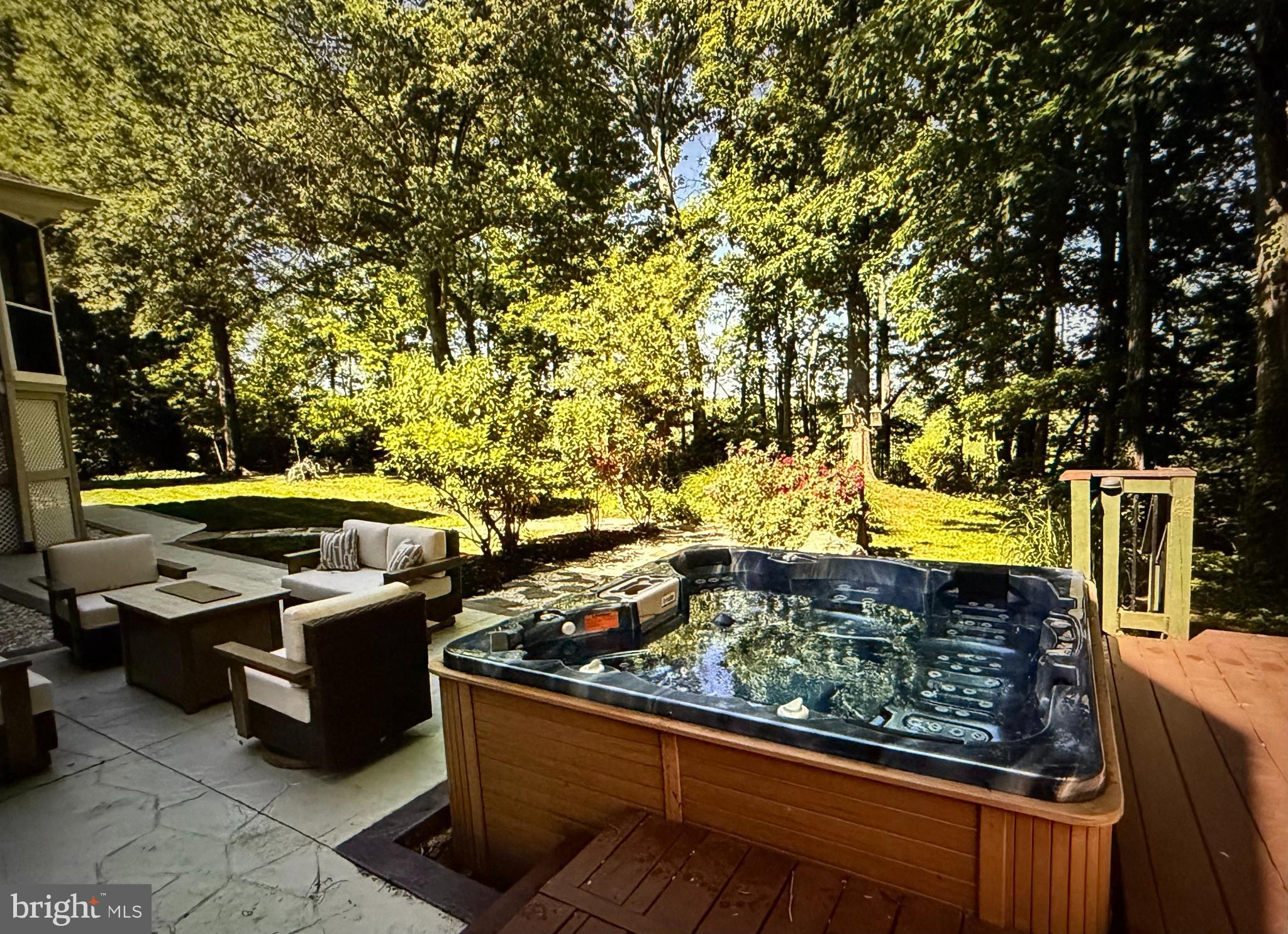 DAWSON LANDING - Residential