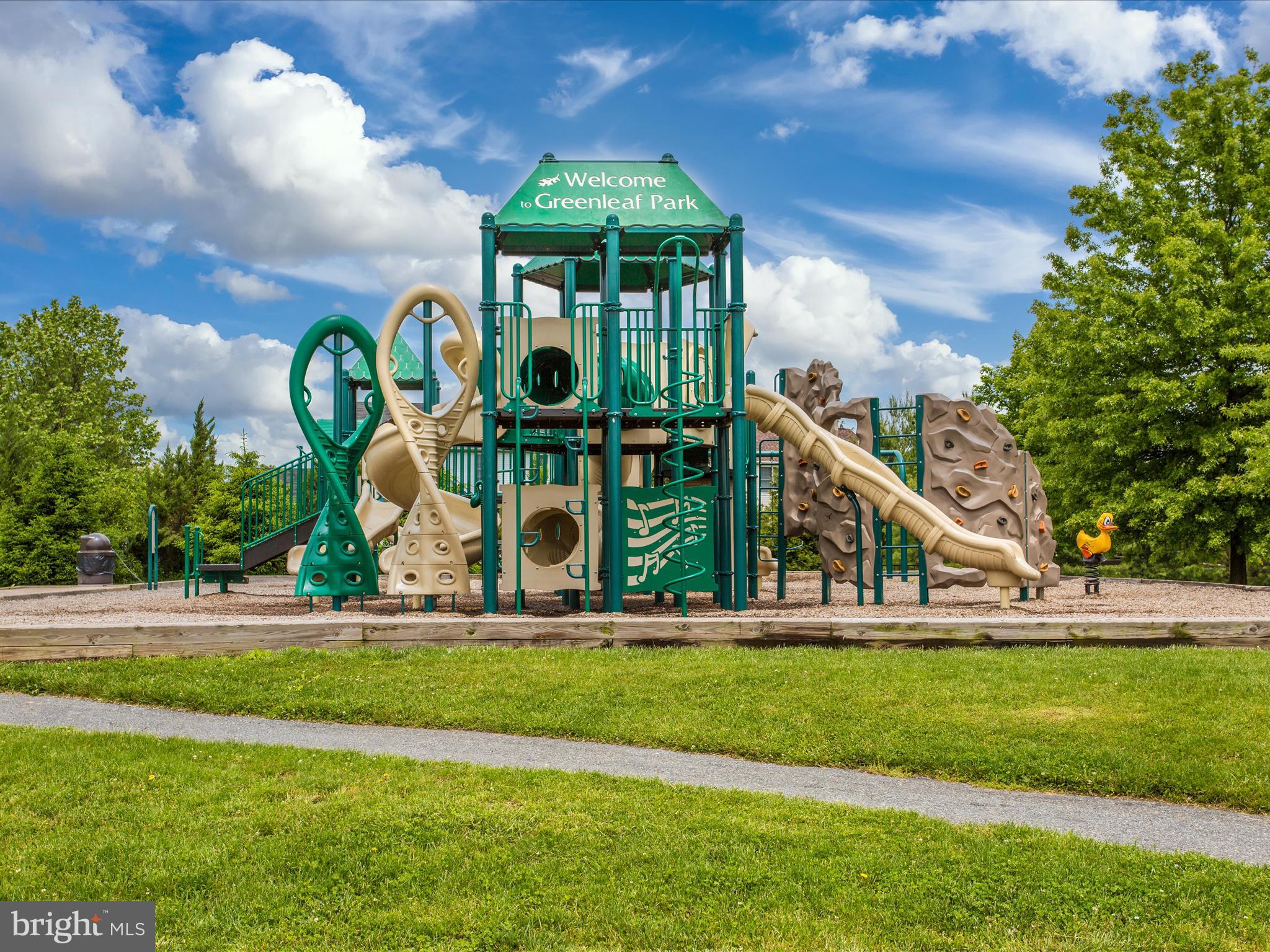 WHITTIER ECHO GLEN - Residential