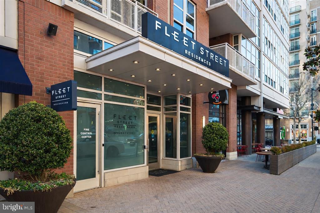 Rare Waterfront Residence with Panoramic Views in National Harbor ✨

Wake up to breathtaking panoramic water views of the Capital Wheel and the Woodrow Wilson Bridge — perfectly framed from every room. This is a rare and highly sought-after offering in the heart of National Harbor’s vibrant waterfront district.

Beautifully renovated in 2021 - 2022, this two-bedroom residence with 9’ ceilings combines modern upgrades with lasting quality. The spacious bathroom features a double-sink vanity and an extra-wide tub/shower combination — a rare enhancement that adds everyday comfort beyond typical layouts.

The thoughtfully updated kitchen is equipped with quality appliances installed in 2021, including a Bosch dishwasher, GE refrigerator, GE microwave, and Whirlpool washer and dryer. A reverse osmosis water filtration system provides added convenience and peace of mind. The HVAC system is Carrier, new AC installed in 2024 for optimal efficiency.

The primary bedroom includes a generous walk-in closet, offering excellent storage.

Set within a solid concrete building known for durability and quiet interiors, residents enjoy concierge service, a premium parking space conveniently located near the elevator, and a private storage unit located in the garage — a rare and valuable addition.

Lovingly maintained and only lightly used as a vacation residence, this home remains in exceptional, move-in-ready, like-new condition.

Gym amenities included (subject to HOA agreement with local gym facilities). 

Monthly payment includes water, sewer, trash, gym, basic cable, concierge (to be verified with CMC management company). 

Unmatched Lifestyle & Location