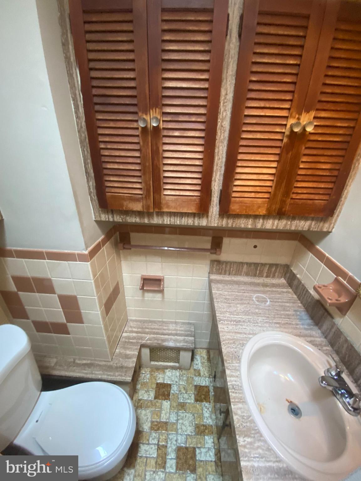 OGONTZ - Residential Lease