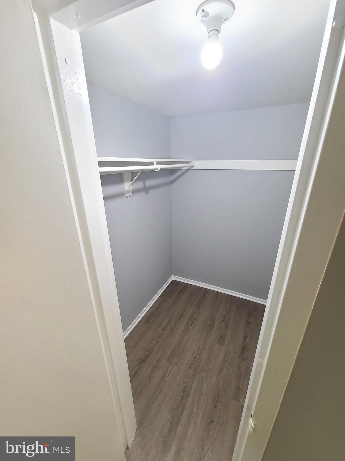 THOMAS CHOICE GARDENS - Residential Lease