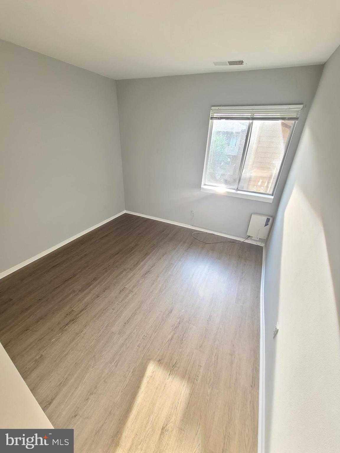 THOMAS CHOICE GARDENS - Residential Lease