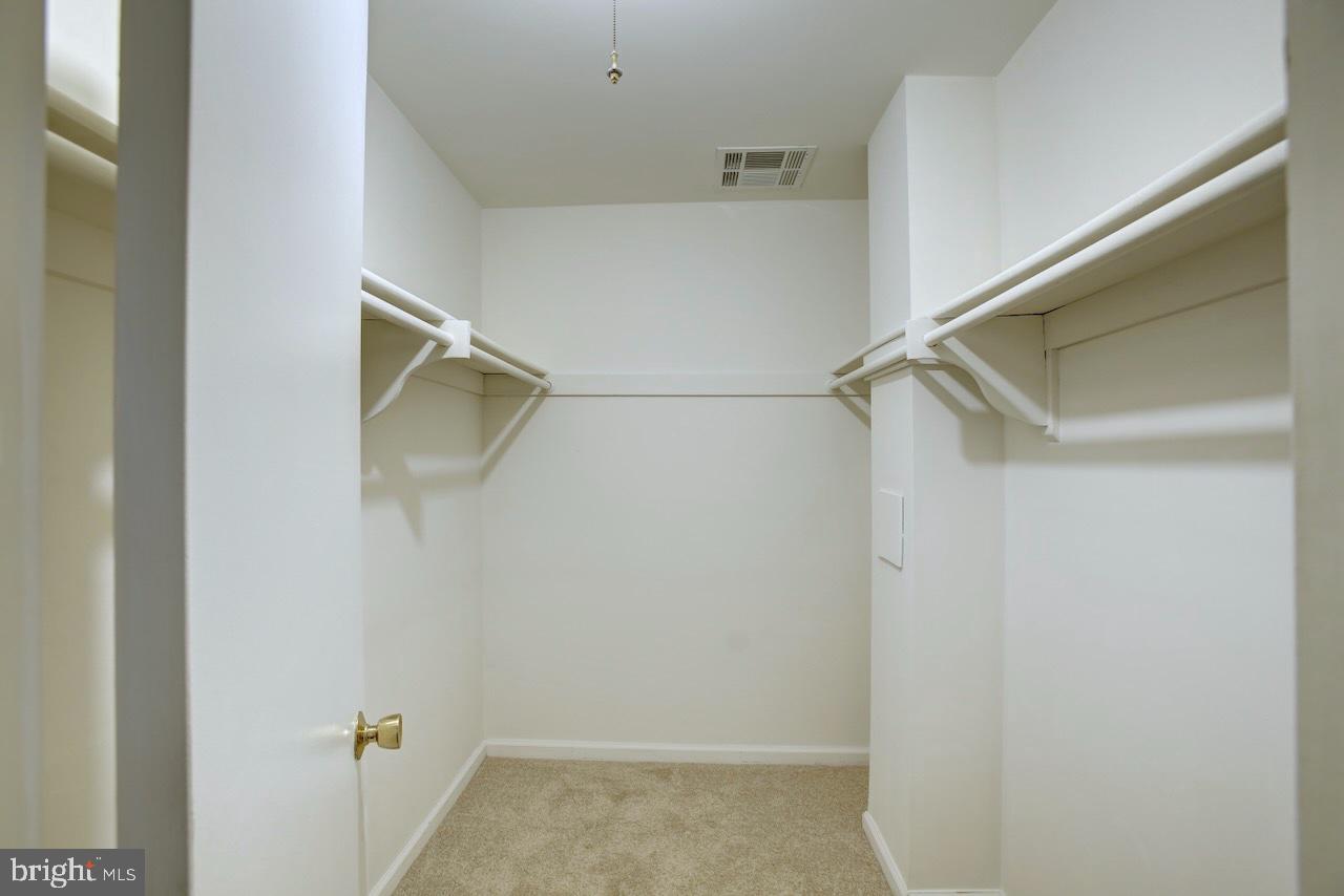 KEENE MILL WOODS - Residential