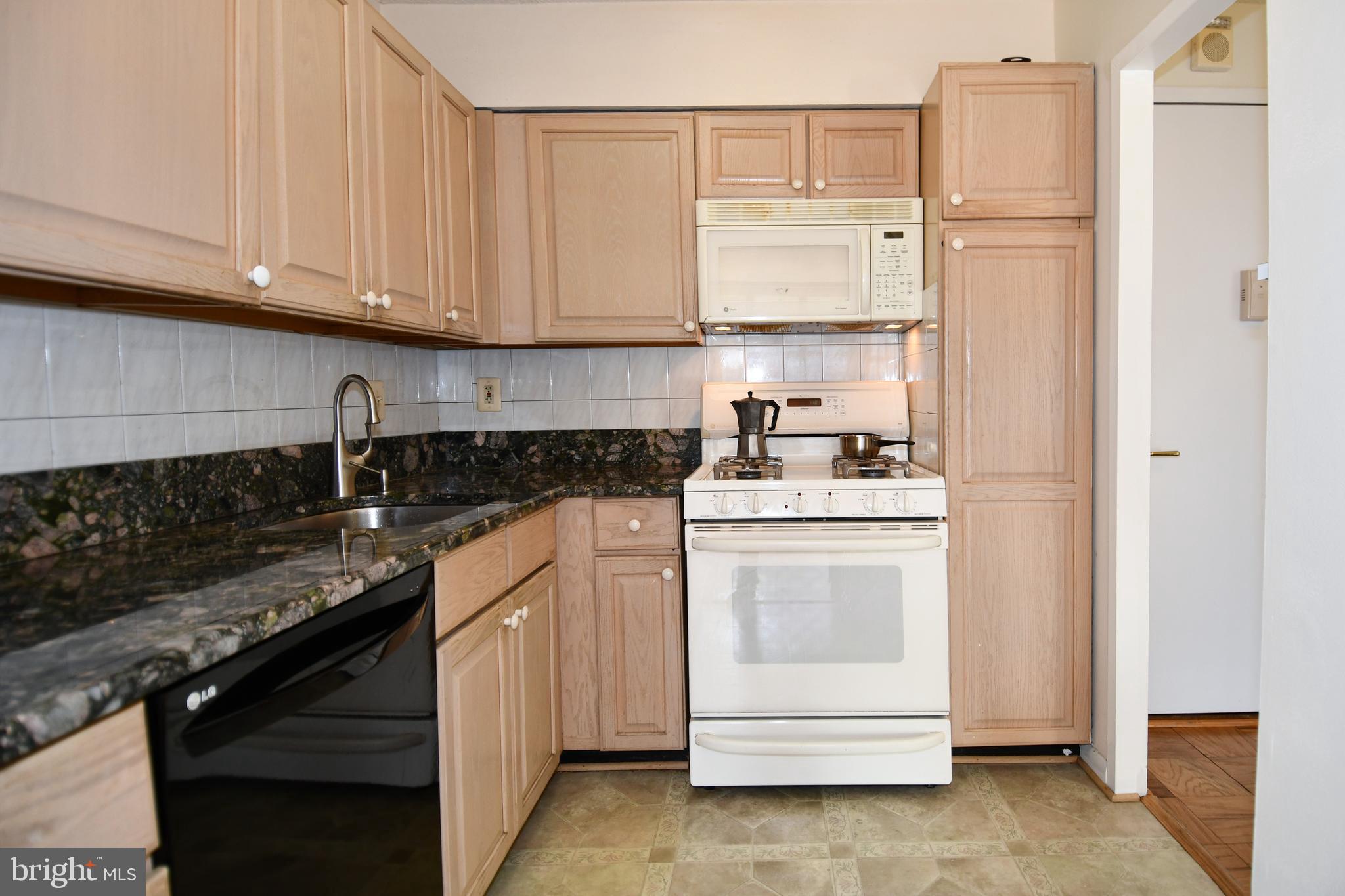 BETHESDA OUTSIDE - Residential