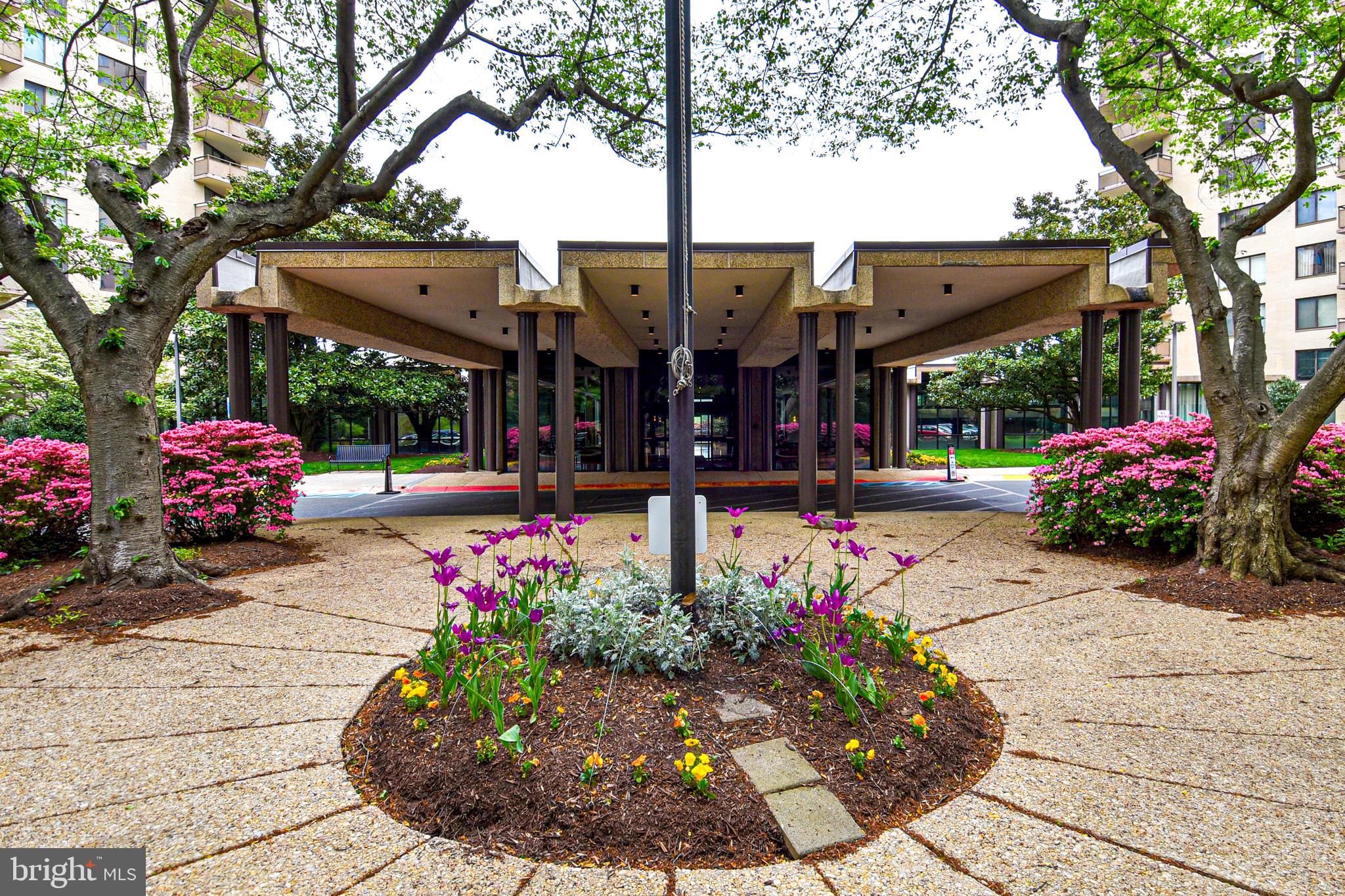 BETHESDA OUTSIDE - Residential