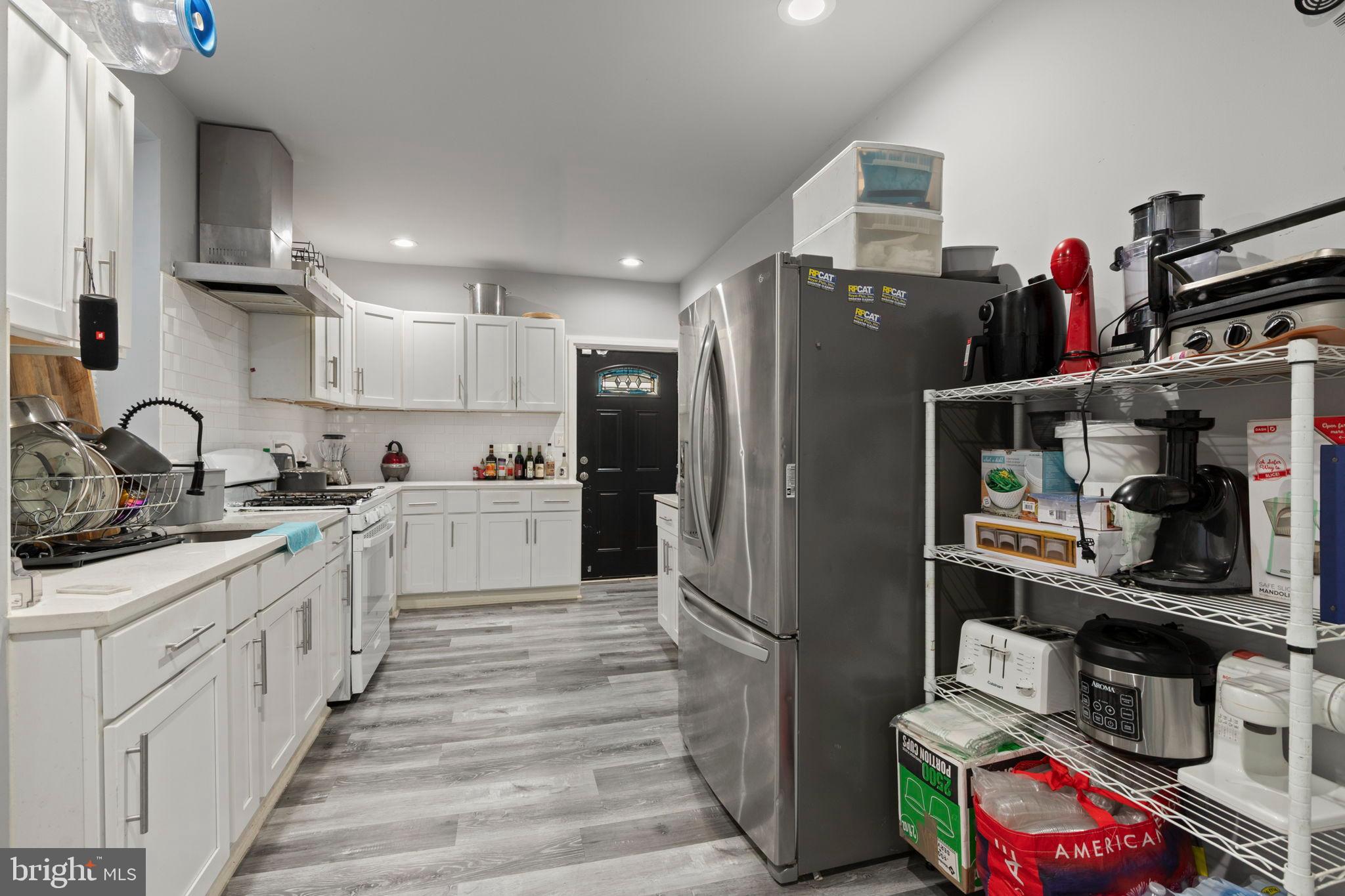 WYMAN PARK HAMPDEN - Residential