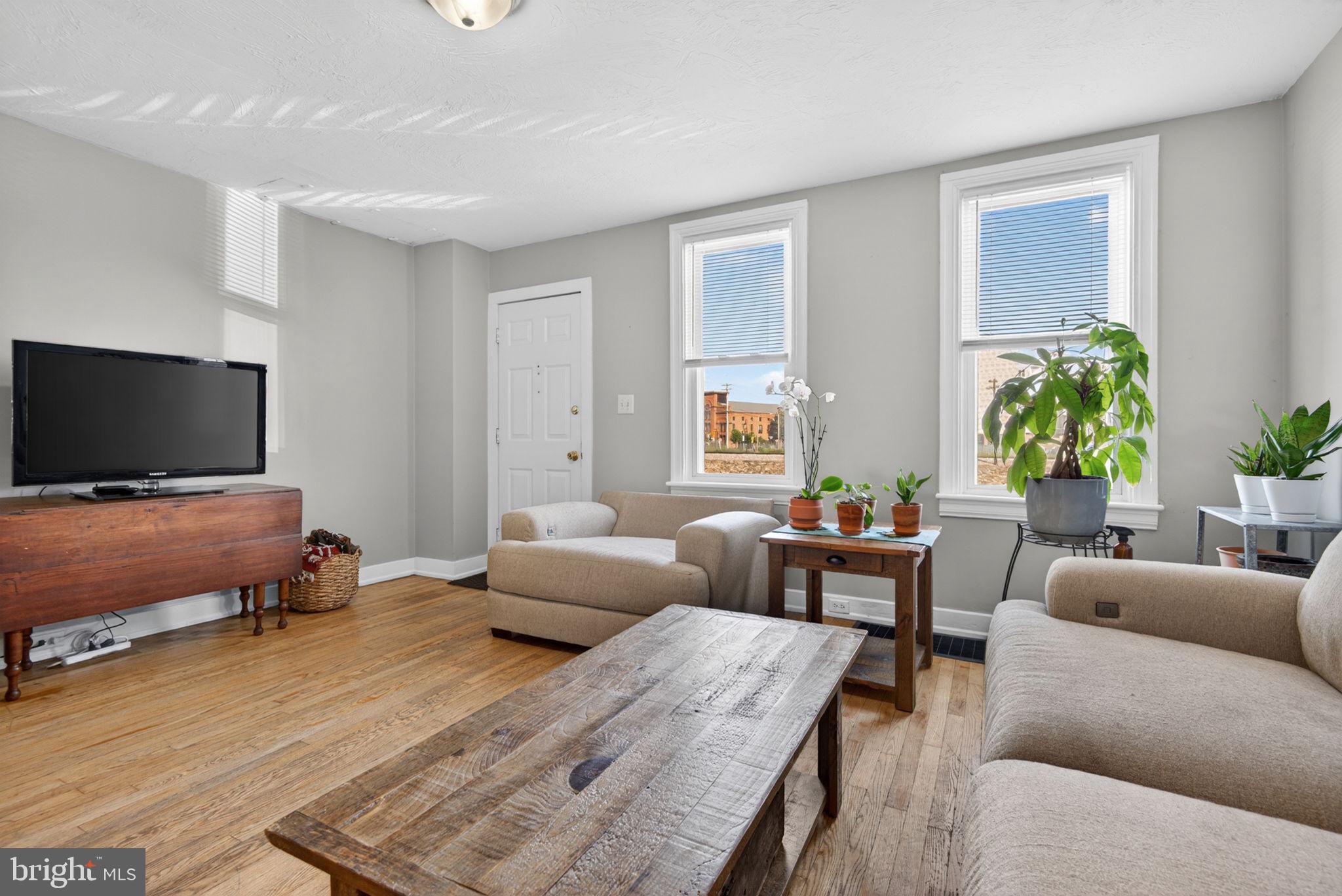 NORTHWEST TRIANGLE - Residential