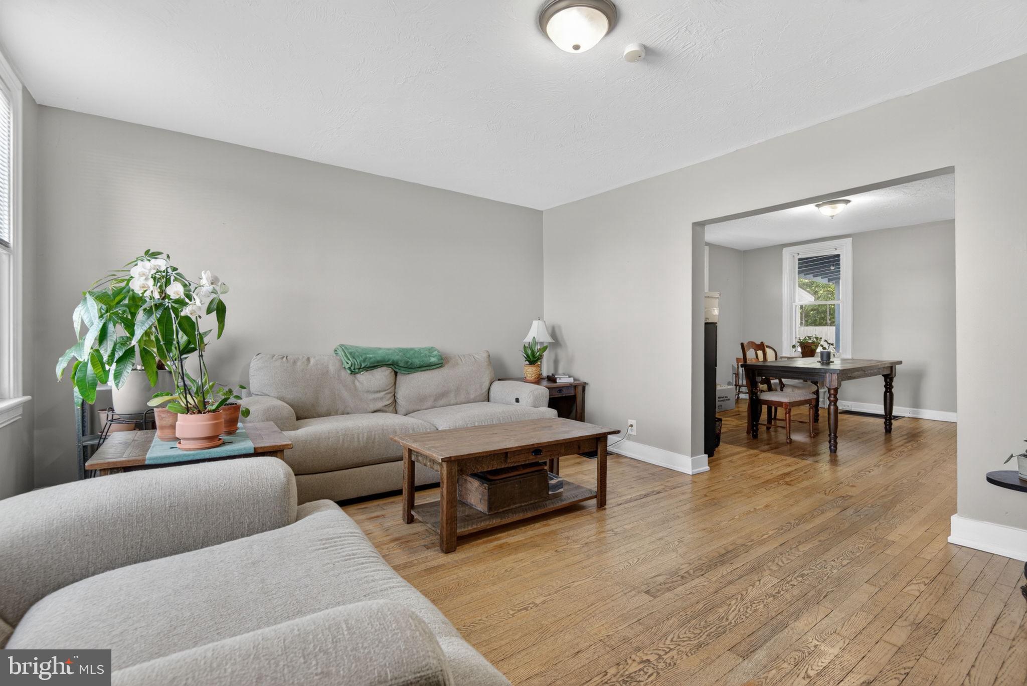 NORTHWEST TRIANGLE - Residential