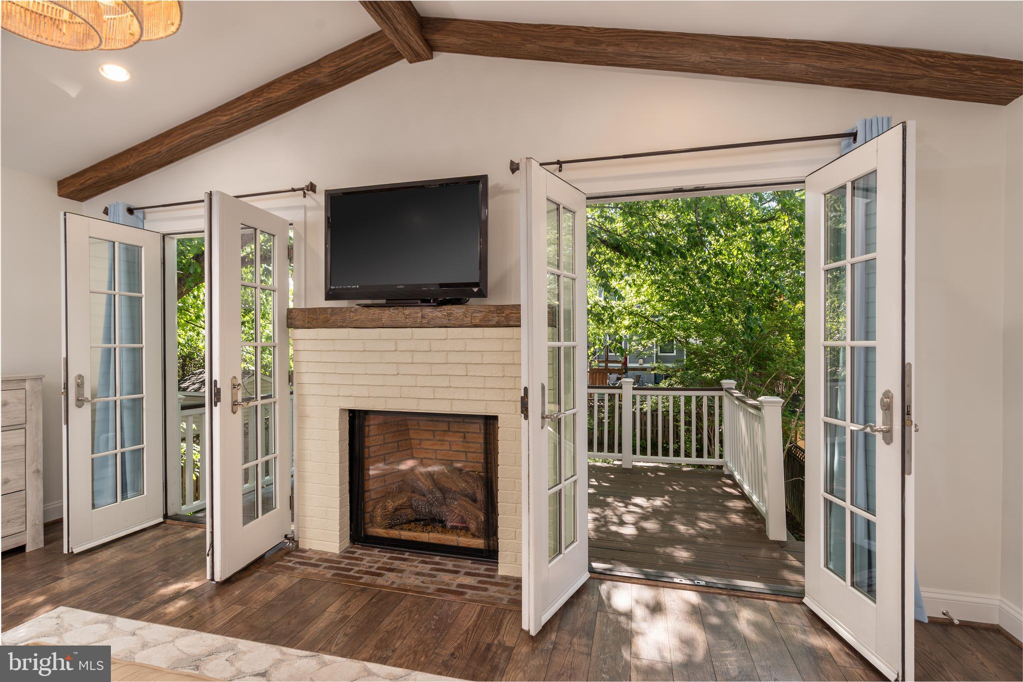 CHERRYDALE - Residential