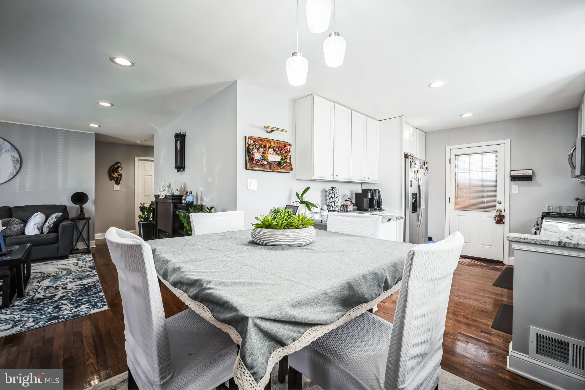 SPRINGFIELD PARK - Residential