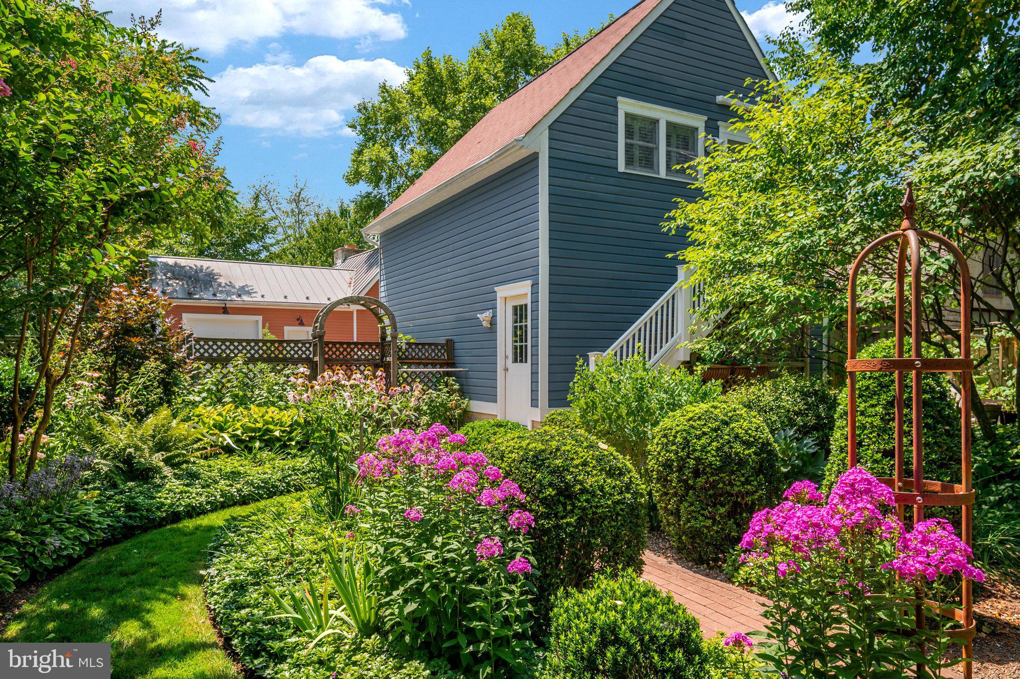 EASTPORT - Residential