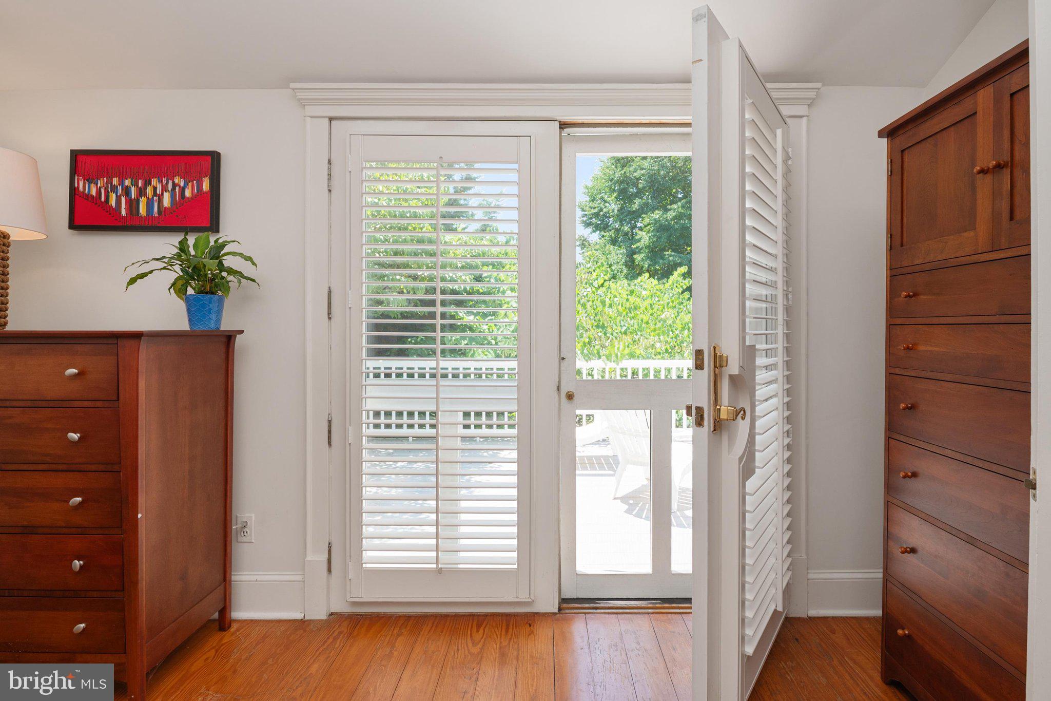 EASTPORT - Residential
