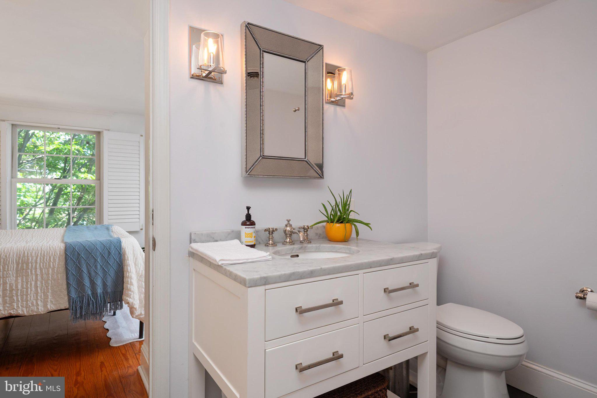 EASTPORT - Residential