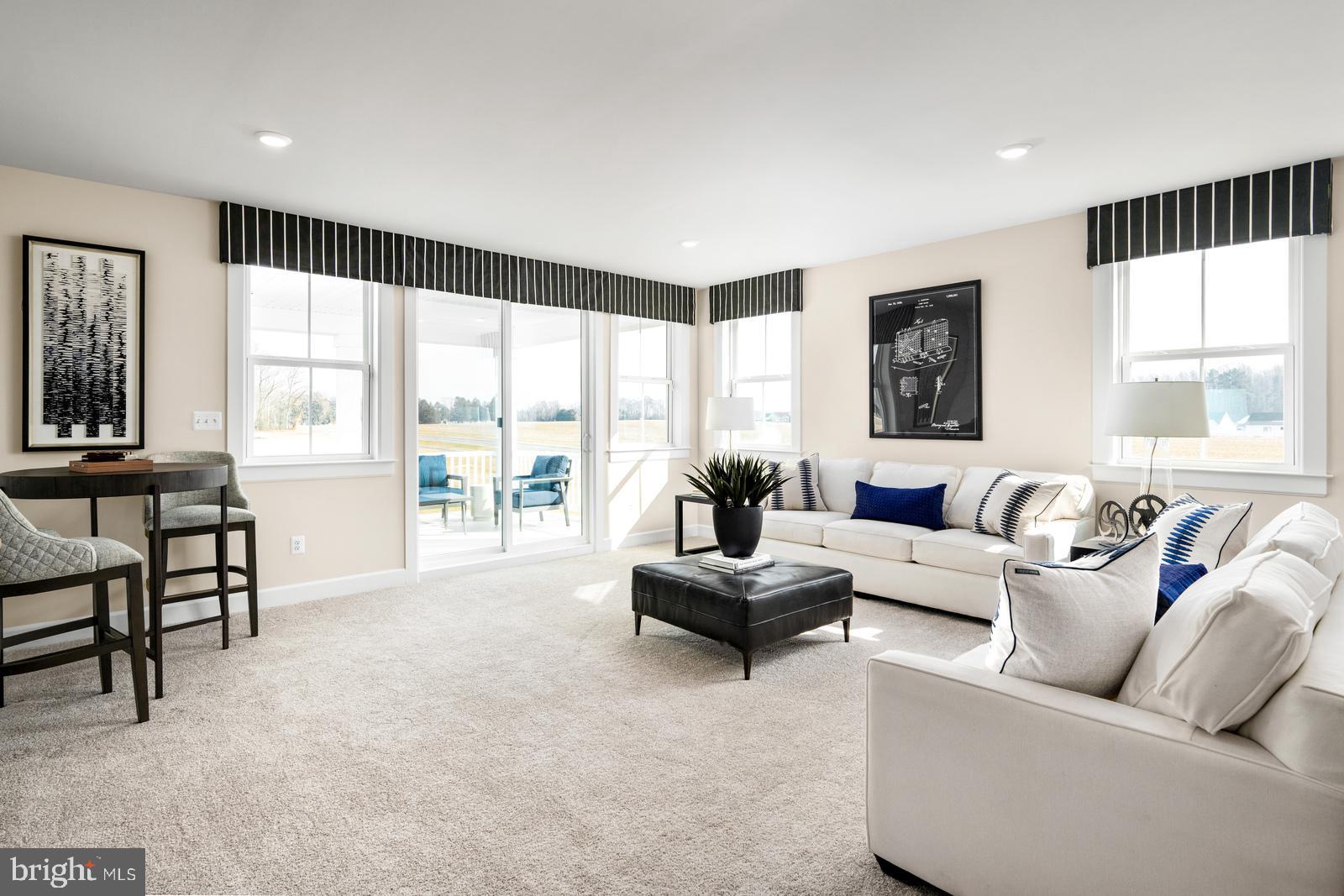 BRINTON LAKE ESTATES - Residential