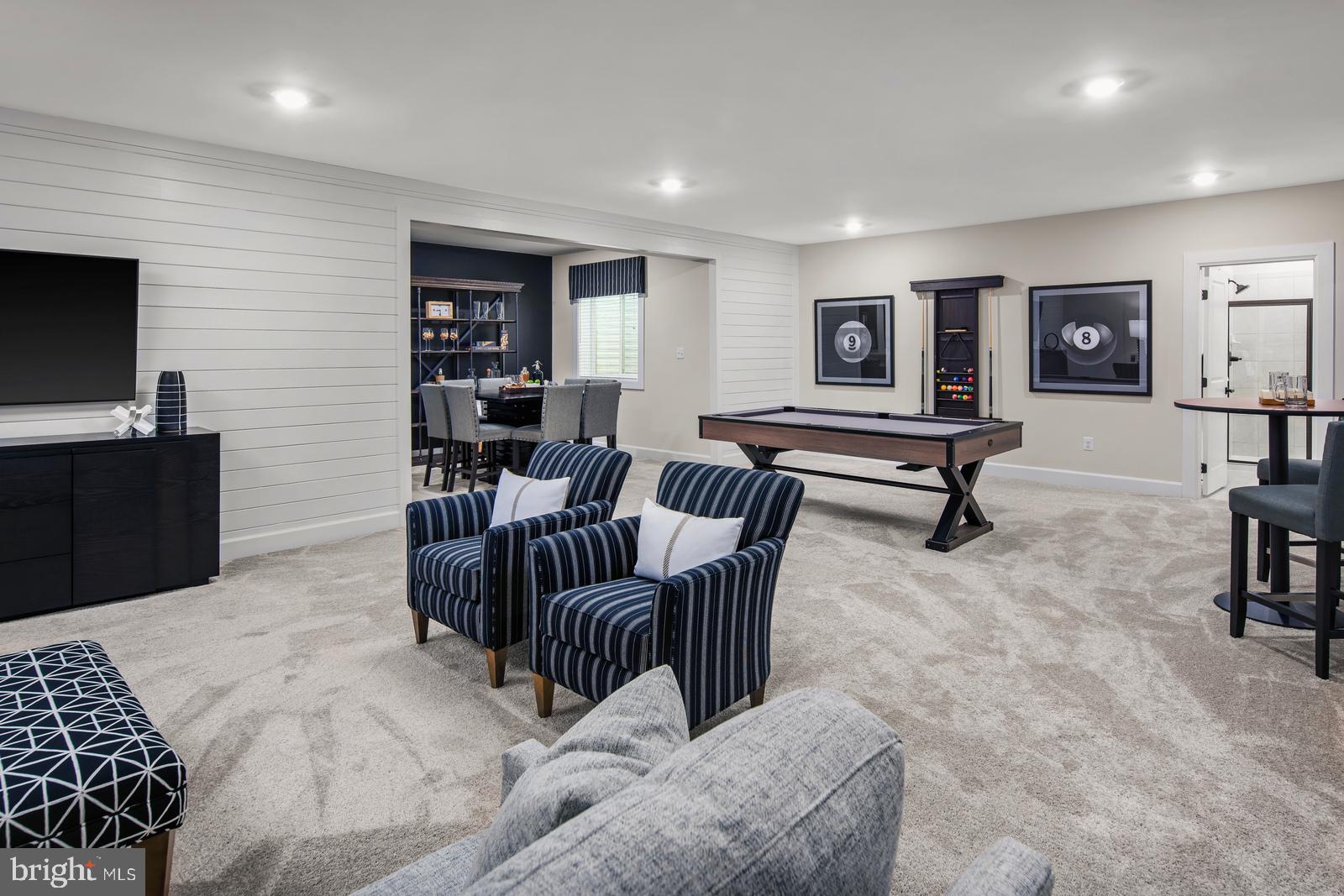BRINTON LAKE ESTATES - Residential