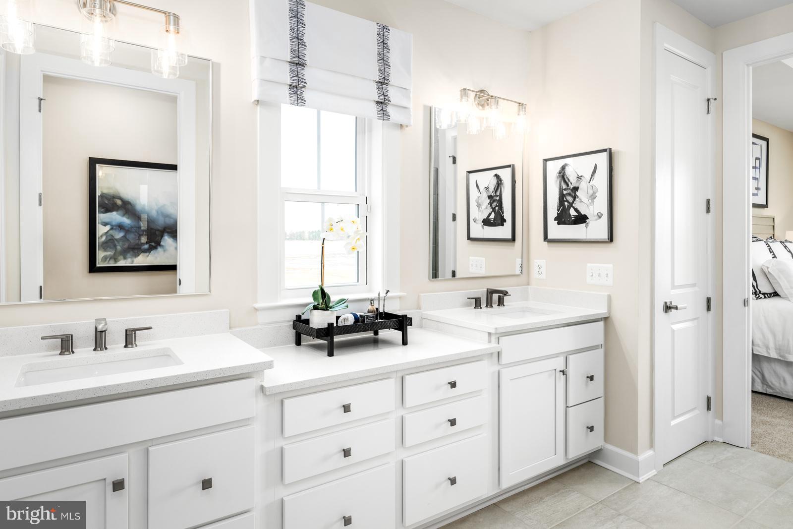 BRINTON LAKE ESTATES - Residential