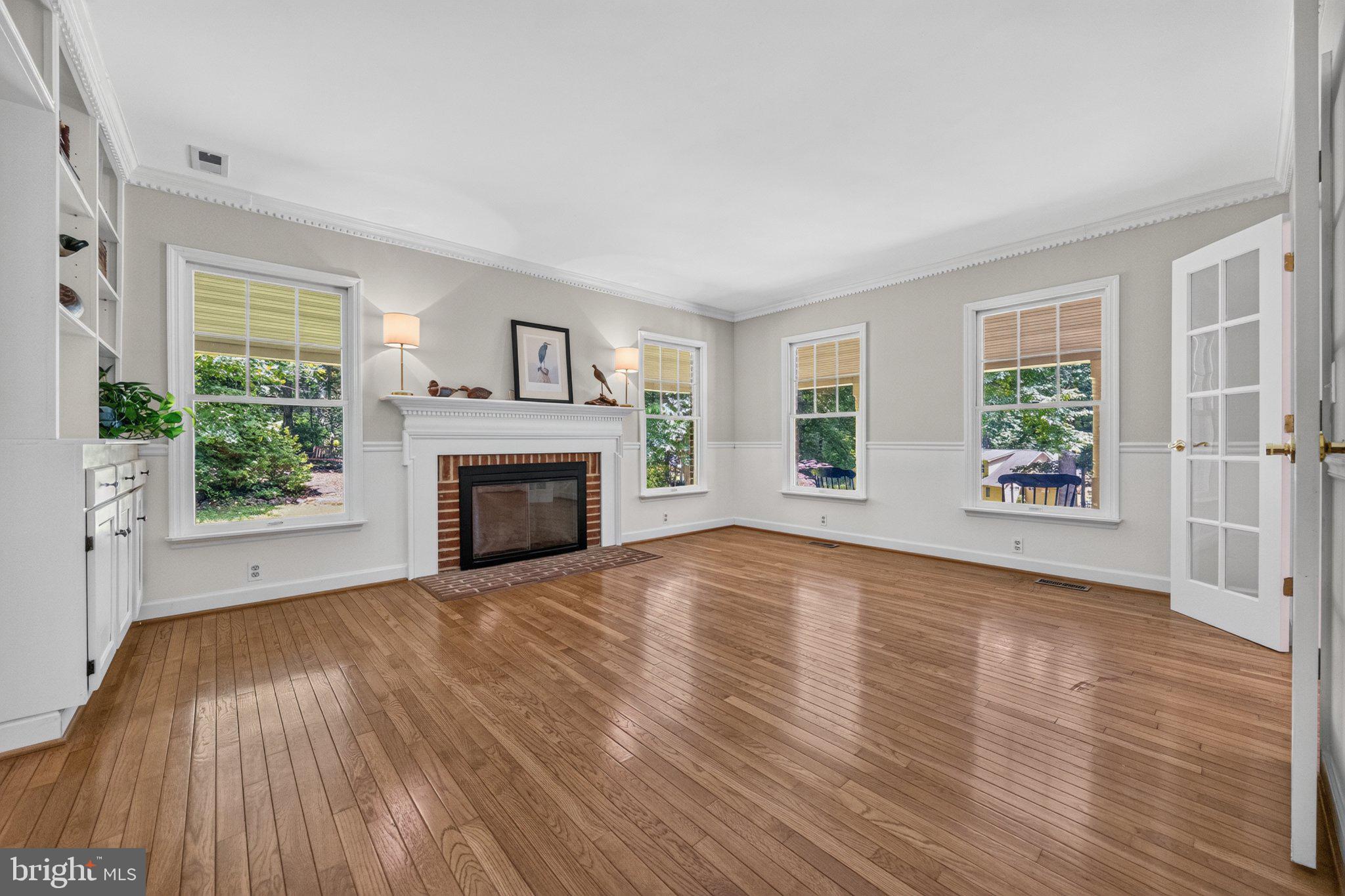 KINGSVILLE - Residential