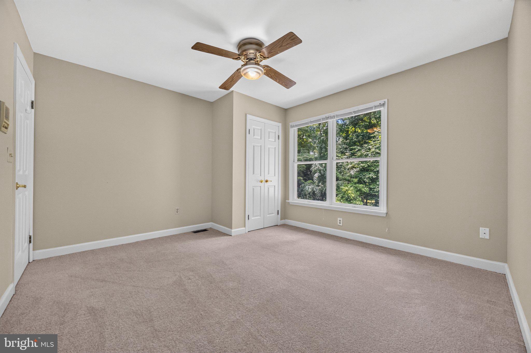 KINGSVILLE - Residential
