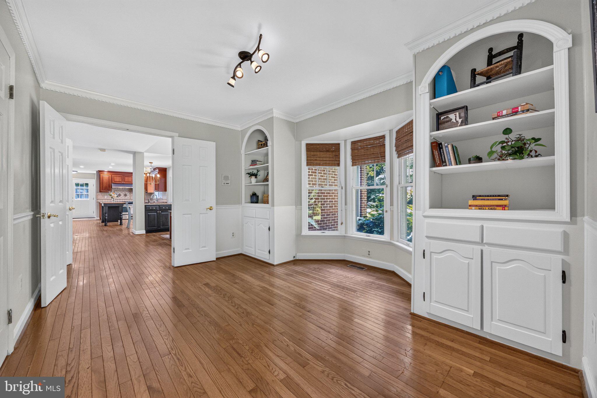 KINGSVILLE - Residential