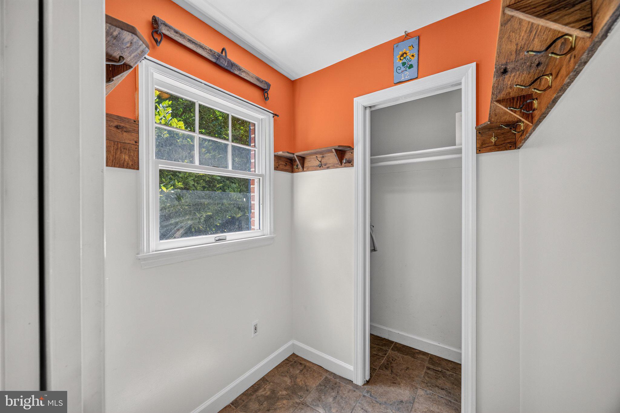 KINGSVILLE - Residential