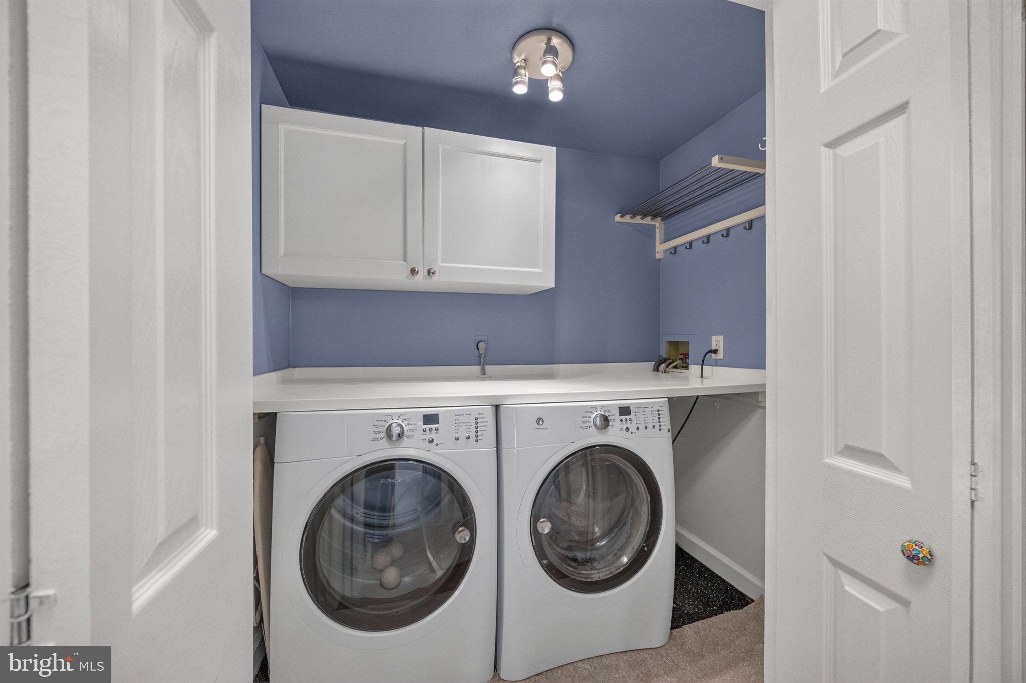 KINGSVILLE - Residential