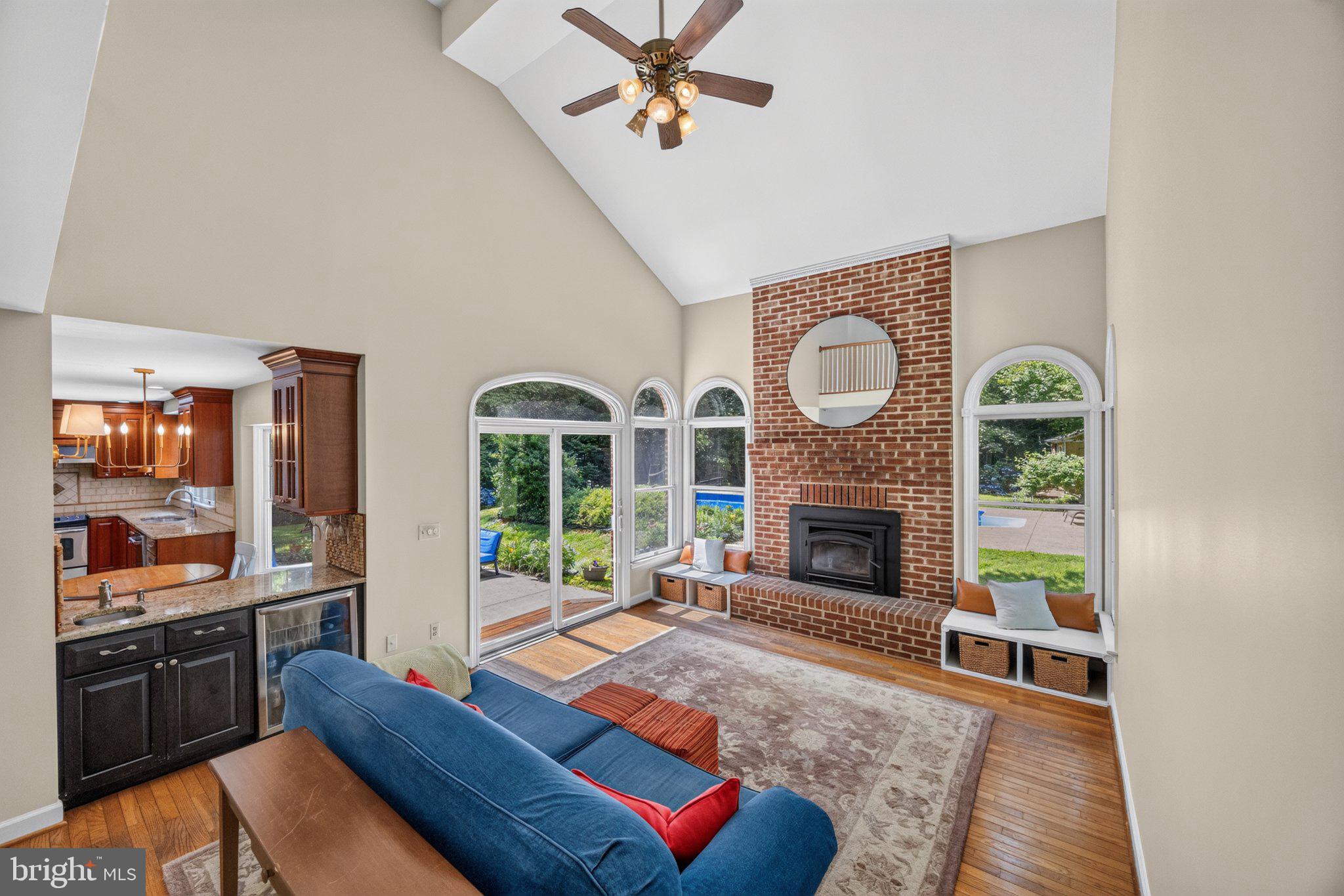 KINGSVILLE - Residential
