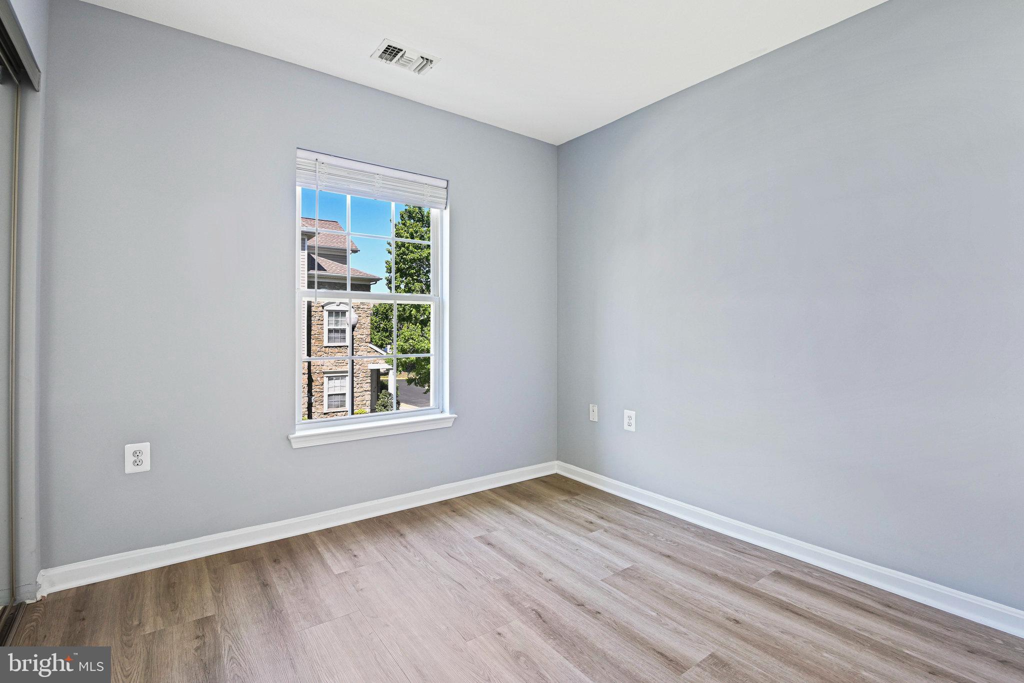 PARKSIDE AT ASHBURN - Residential Lease