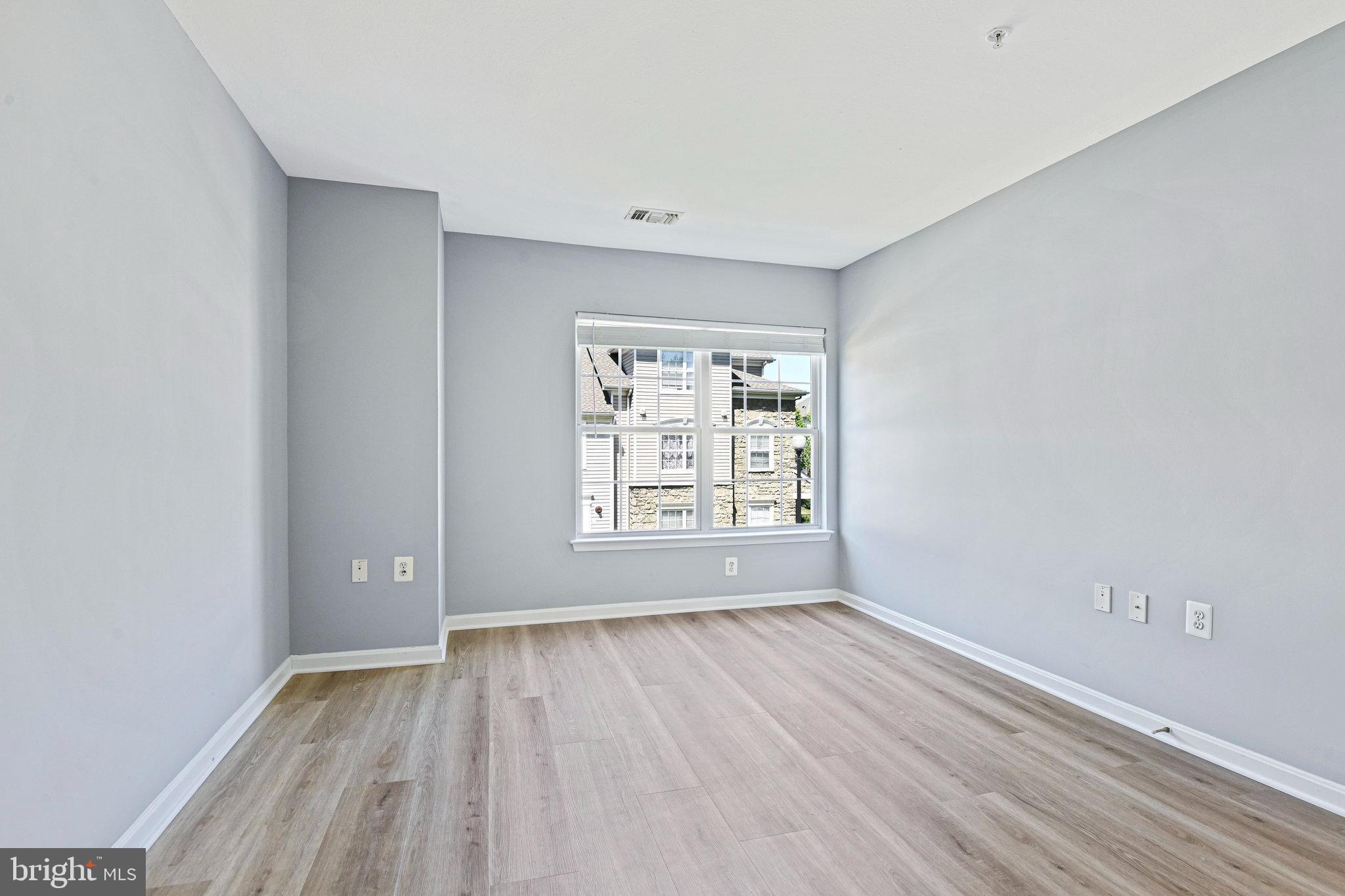 PARKSIDE AT ASHBURN - Residential Lease