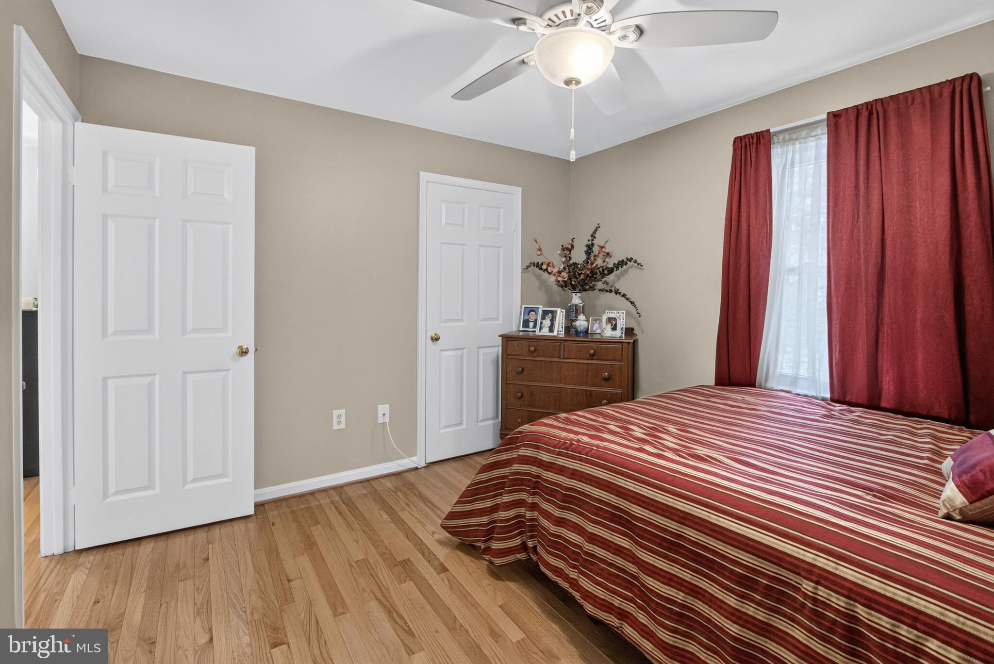 MONTCLAIR - Residential