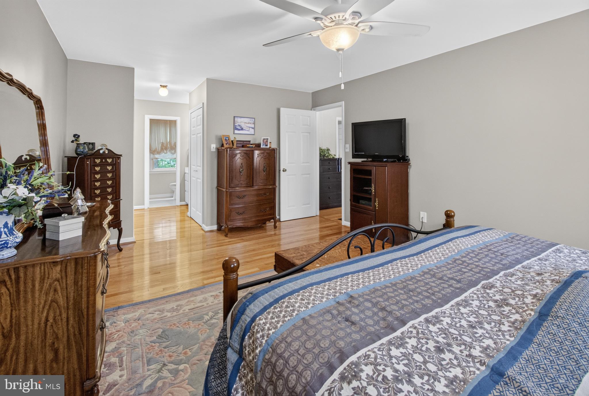 MONTCLAIR - Residential