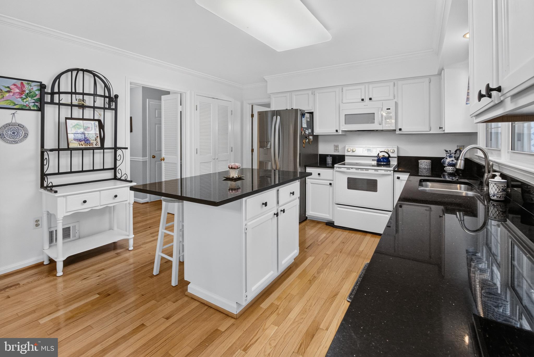 MONTCLAIR - Residential