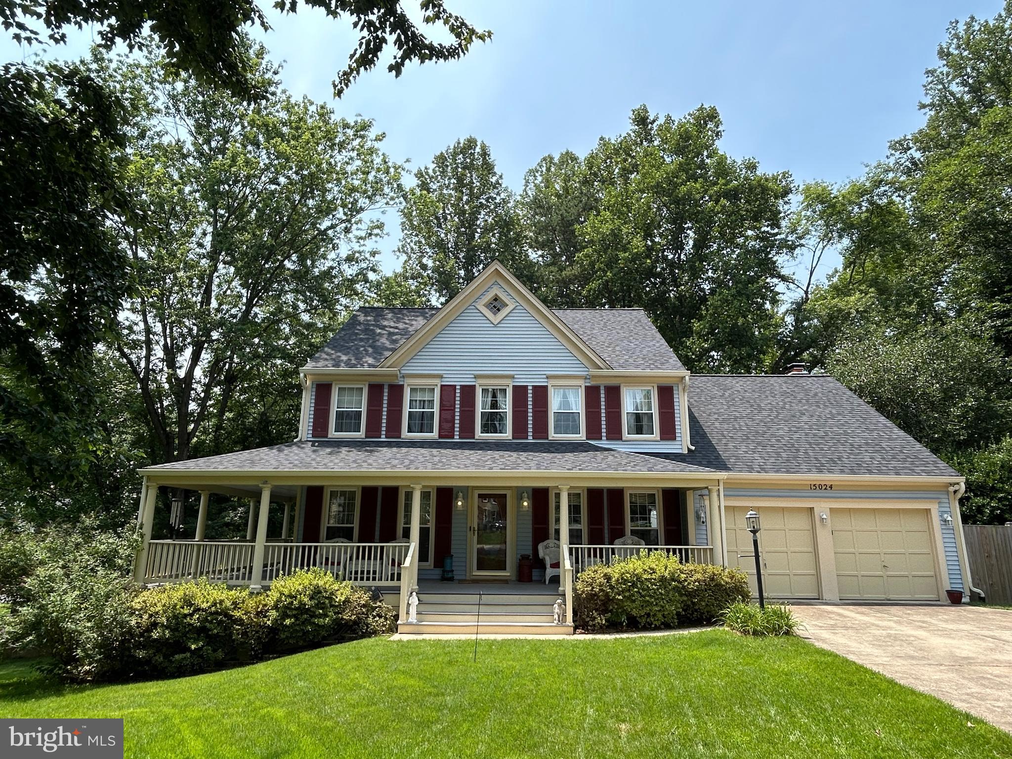 Stunning Colonial with wrap around porch at the end of the Cul-de-sac.  4 Spacious bedrooms on upper level.  Fully finished basement with bedroom and full bath.  Large kitchen.  French doors that lead to deck and large back yard.  Masonry FP.  Short walk to elementary school and easy access to Quantico & I95 HOV.
