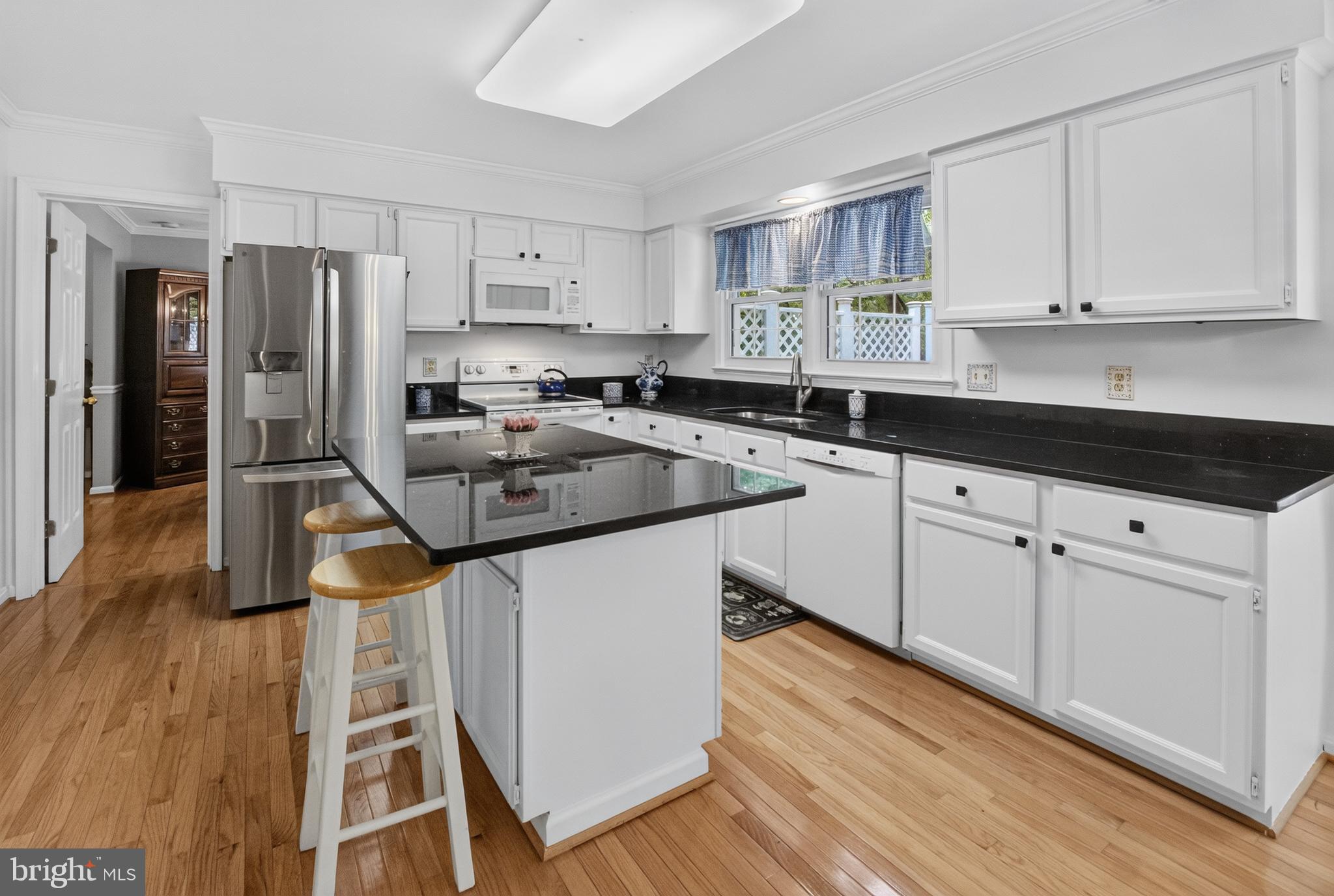 MONTCLAIR - Residential