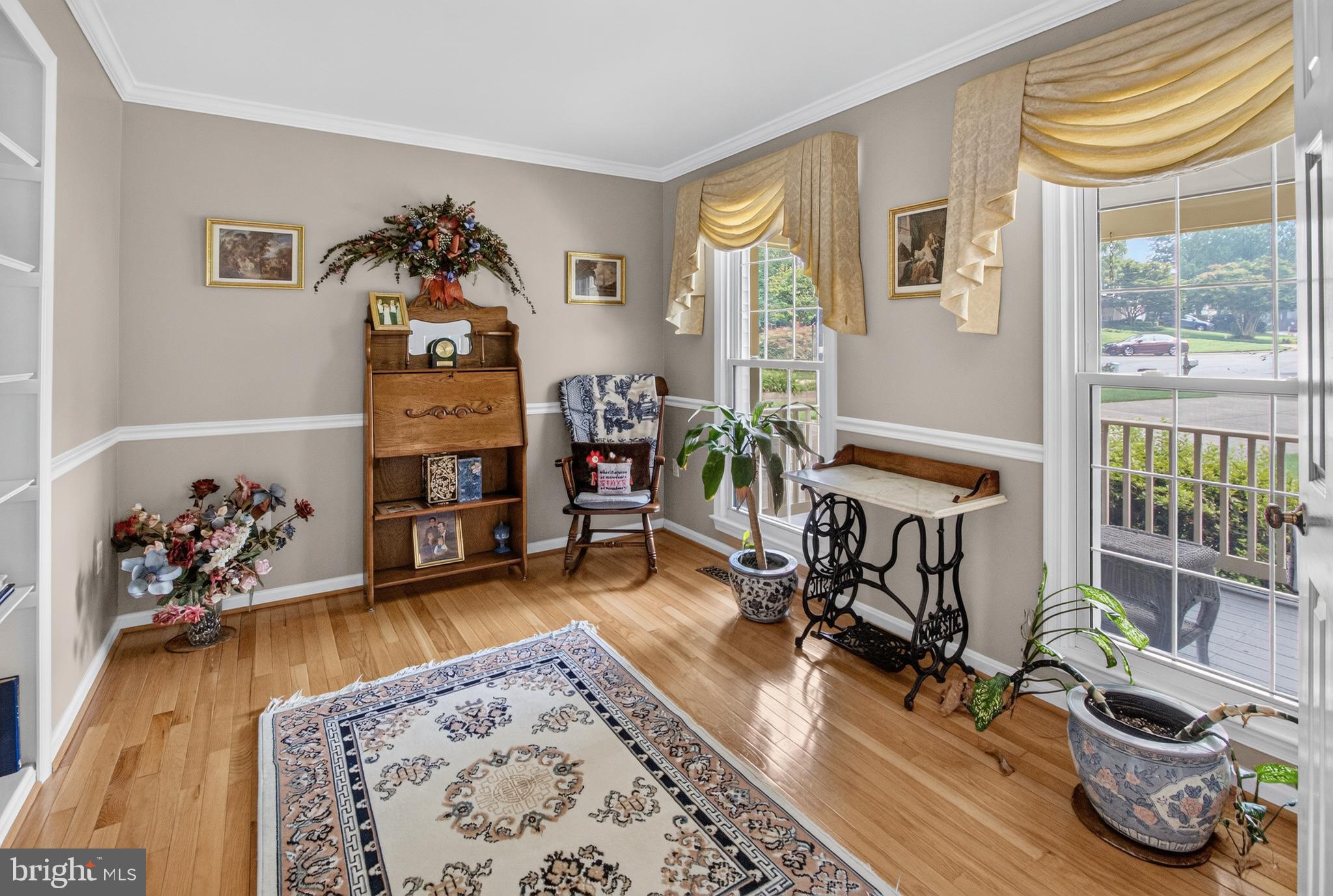MONTCLAIR - Residential
